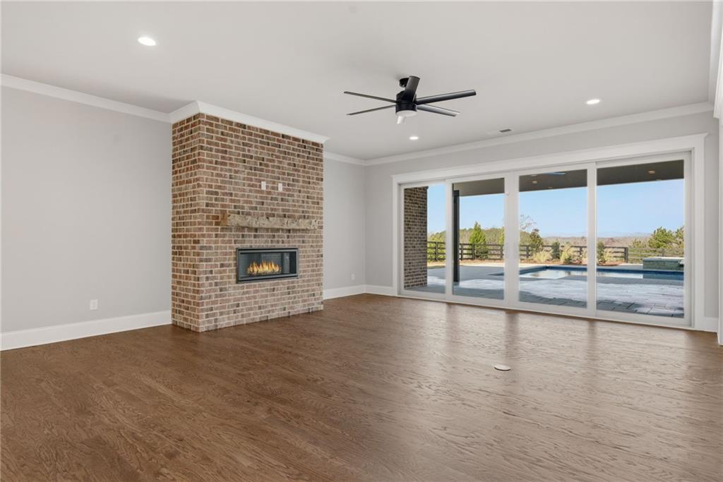 Gainesville, Georgia, 30506, United States, 4 Bedrooms Bedrooms, ,5 BathroomsBathrooms,Residential,For Sale,2008564