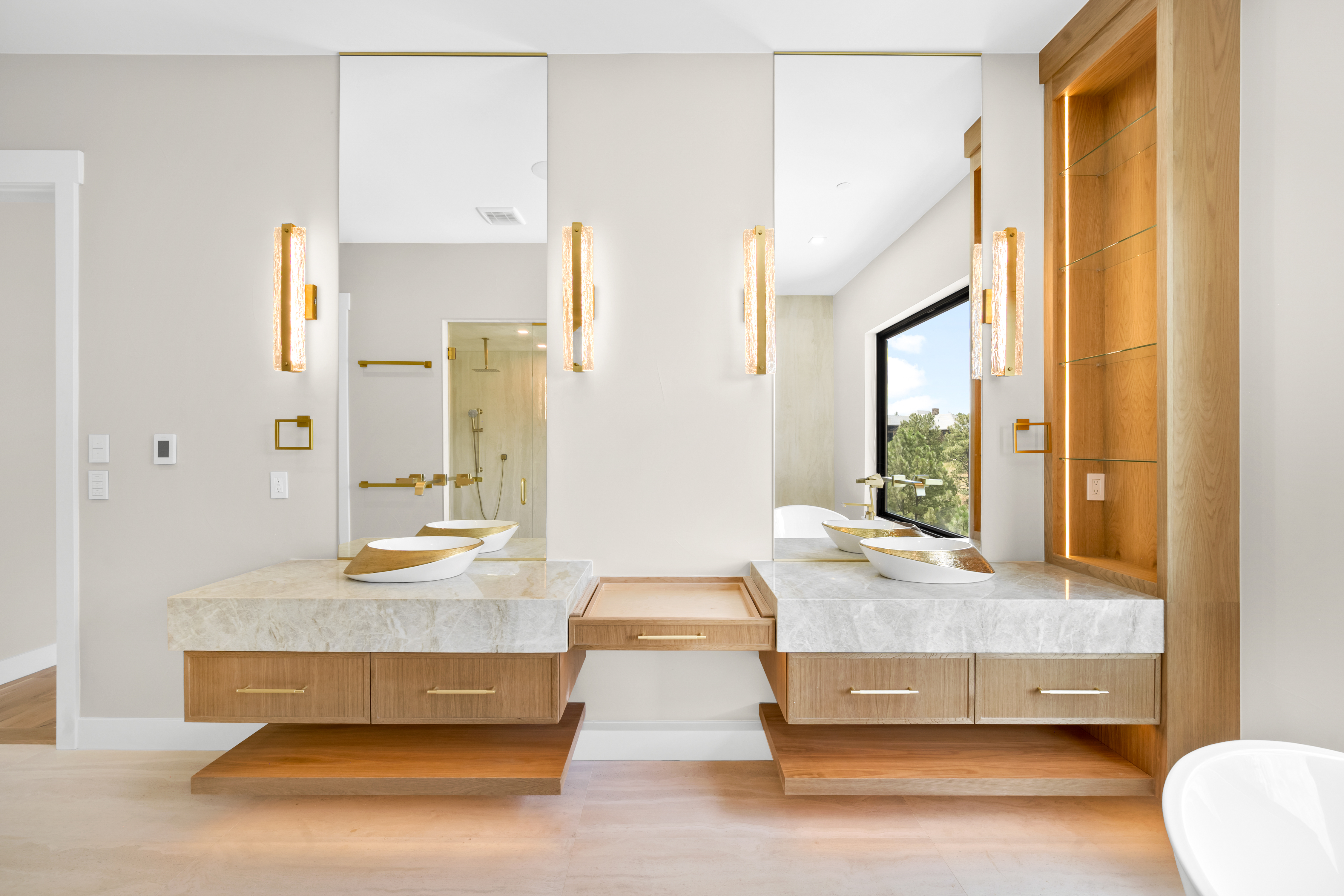  JUST FINISHED THIS YEAR Beautiful mountain estate- 10,521 finished square feet - 物件實景