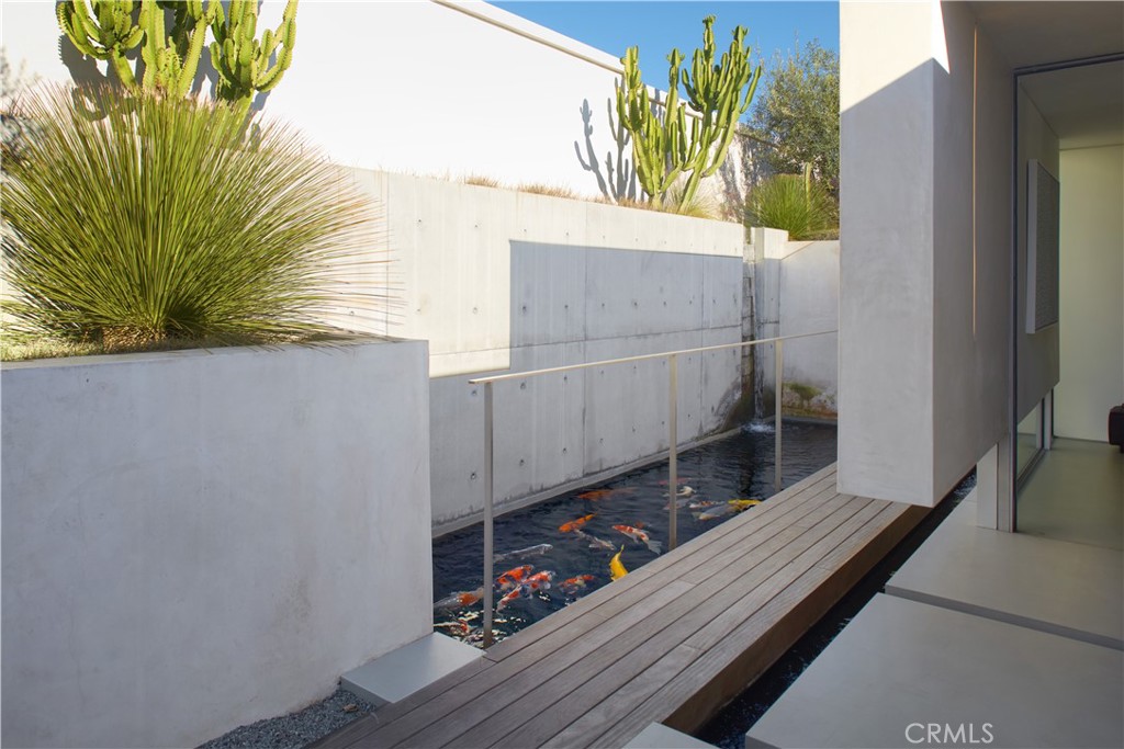 Laguna Beach, California, 92651, United States, 4 Bedrooms Bedrooms, ,6 BathroomsBathrooms,Residential,For Sale,1988252