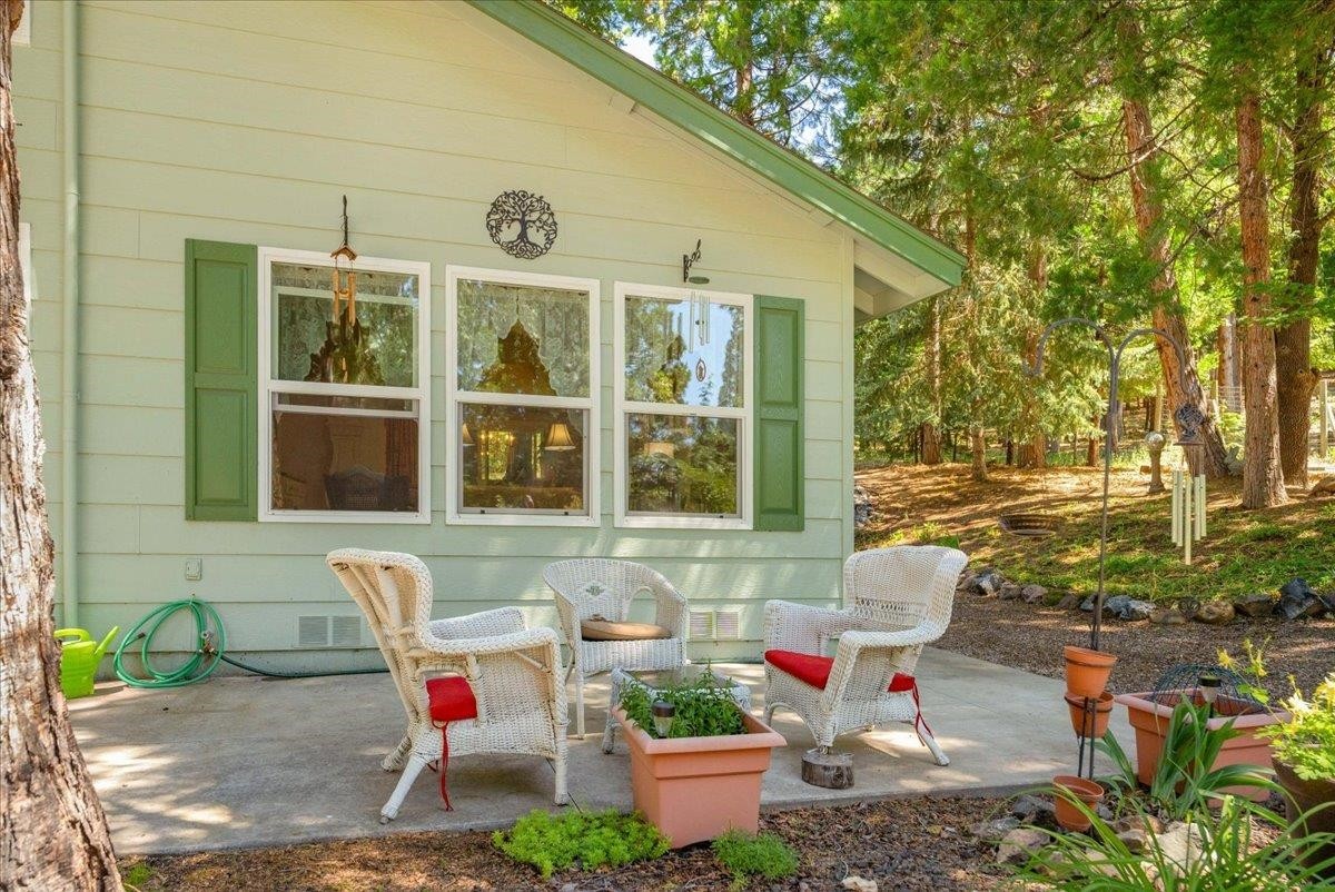 Mt Shasta, California, 96067-9161, United States, 3 Bedrooms Bedrooms, ,3 BathroomsBathrooms,Residential,For Sale,1928265