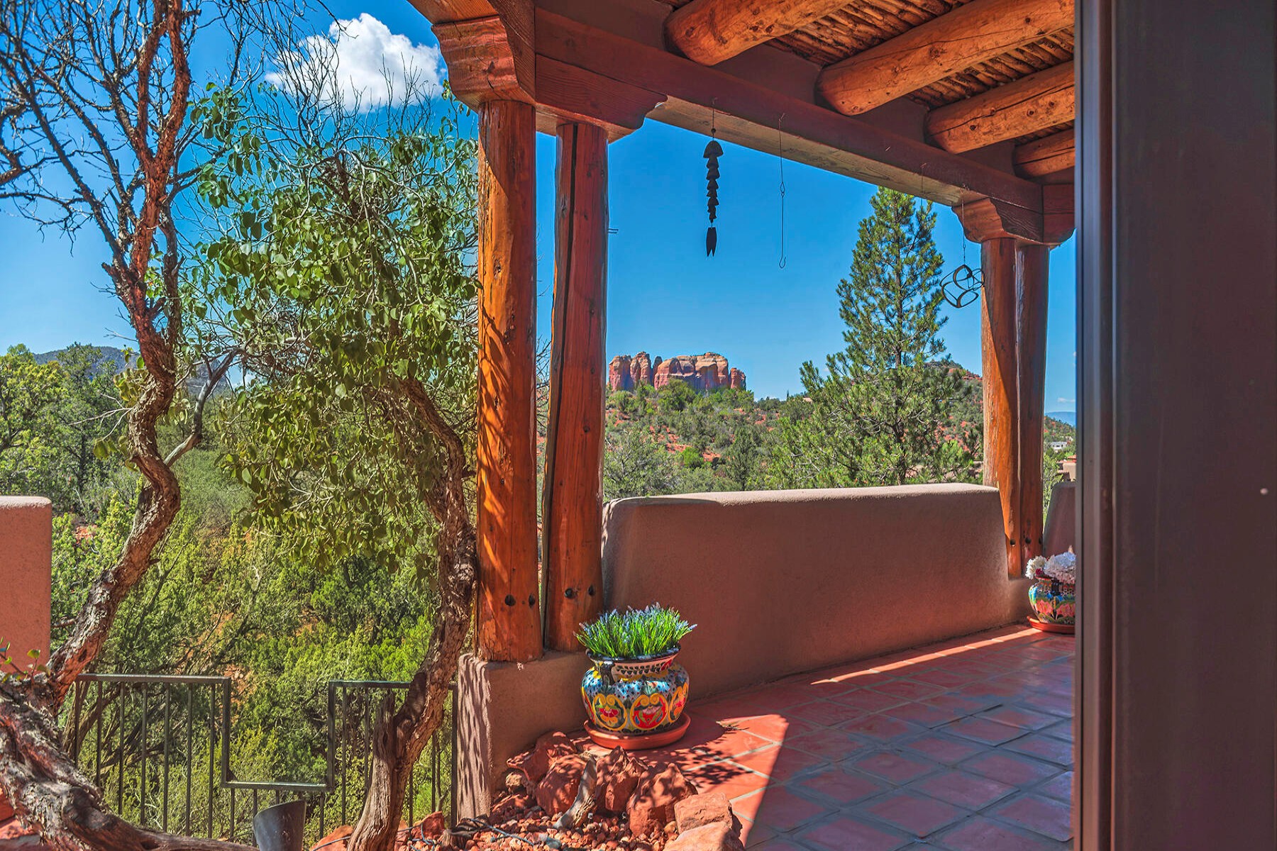  114 E Mallard Dr  Sedona, AZ - 物件實景