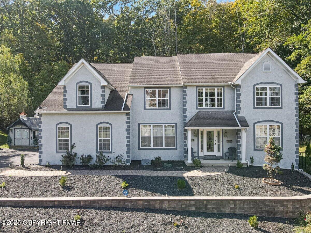 East Stroudsburg, Pennsylvania, 18302, United States, 5 Bedrooms Bedrooms, ,4 BathroomsBathrooms,Residential,For Sale,1980579