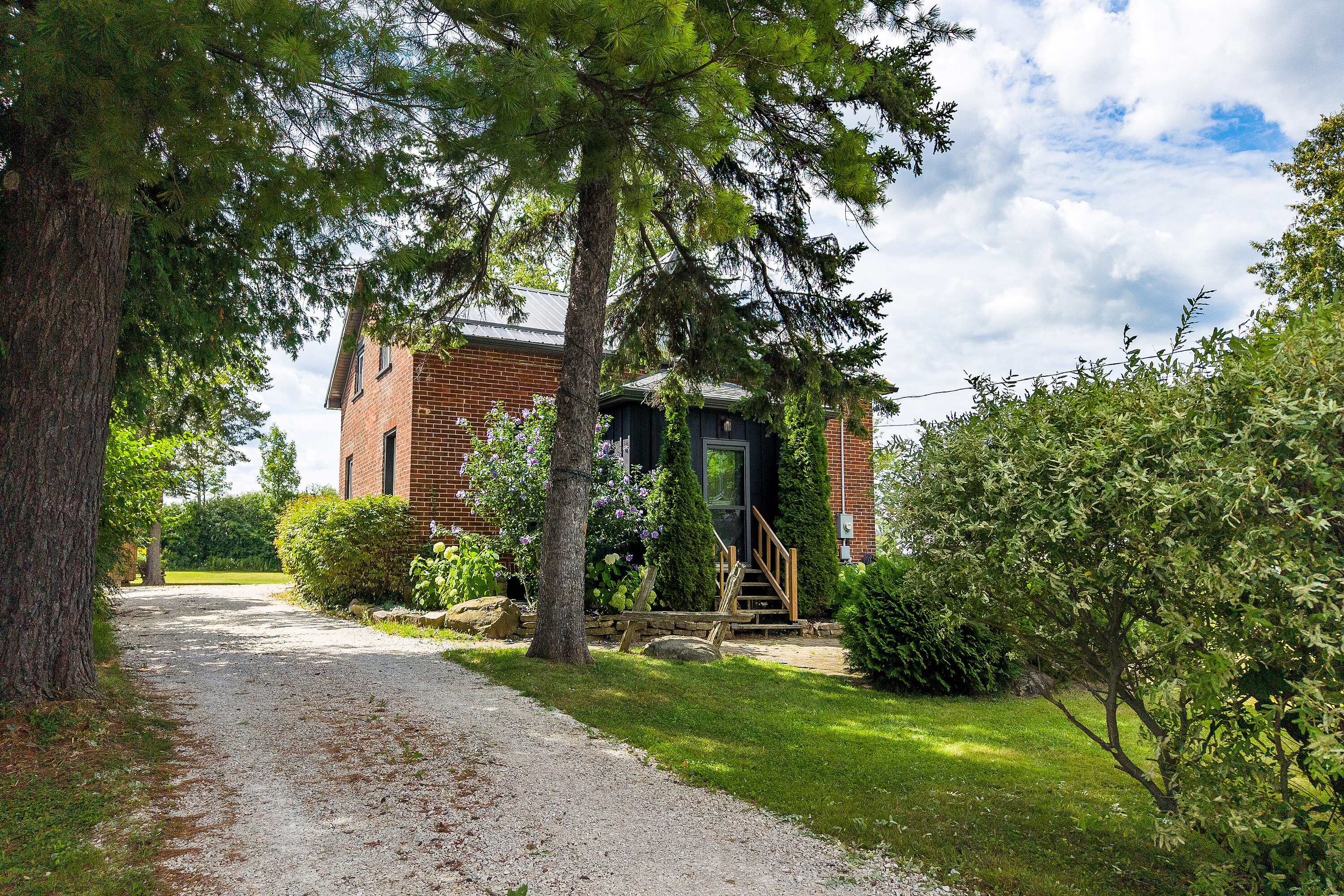  Charming Renovated Farmhouse - 物件實景