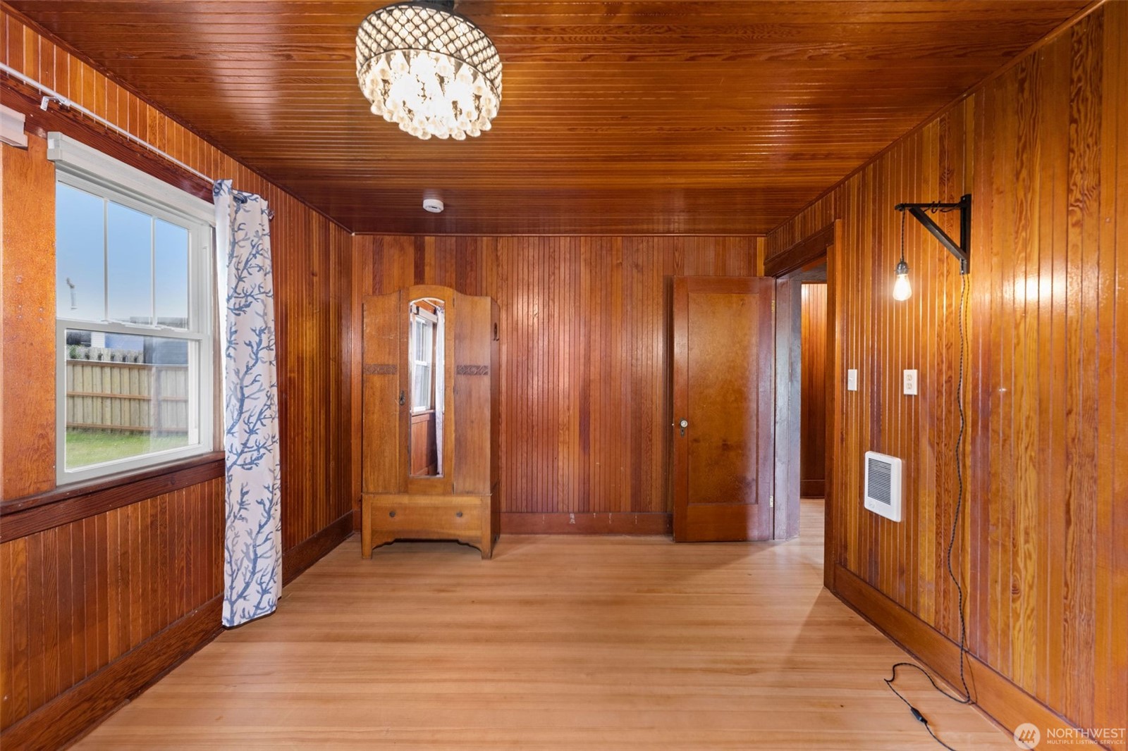 Seaview, Washington, 98641, United States, 2 Bedrooms Bedrooms, ,1 BathroomBathrooms,Residential,For Sale,1982680