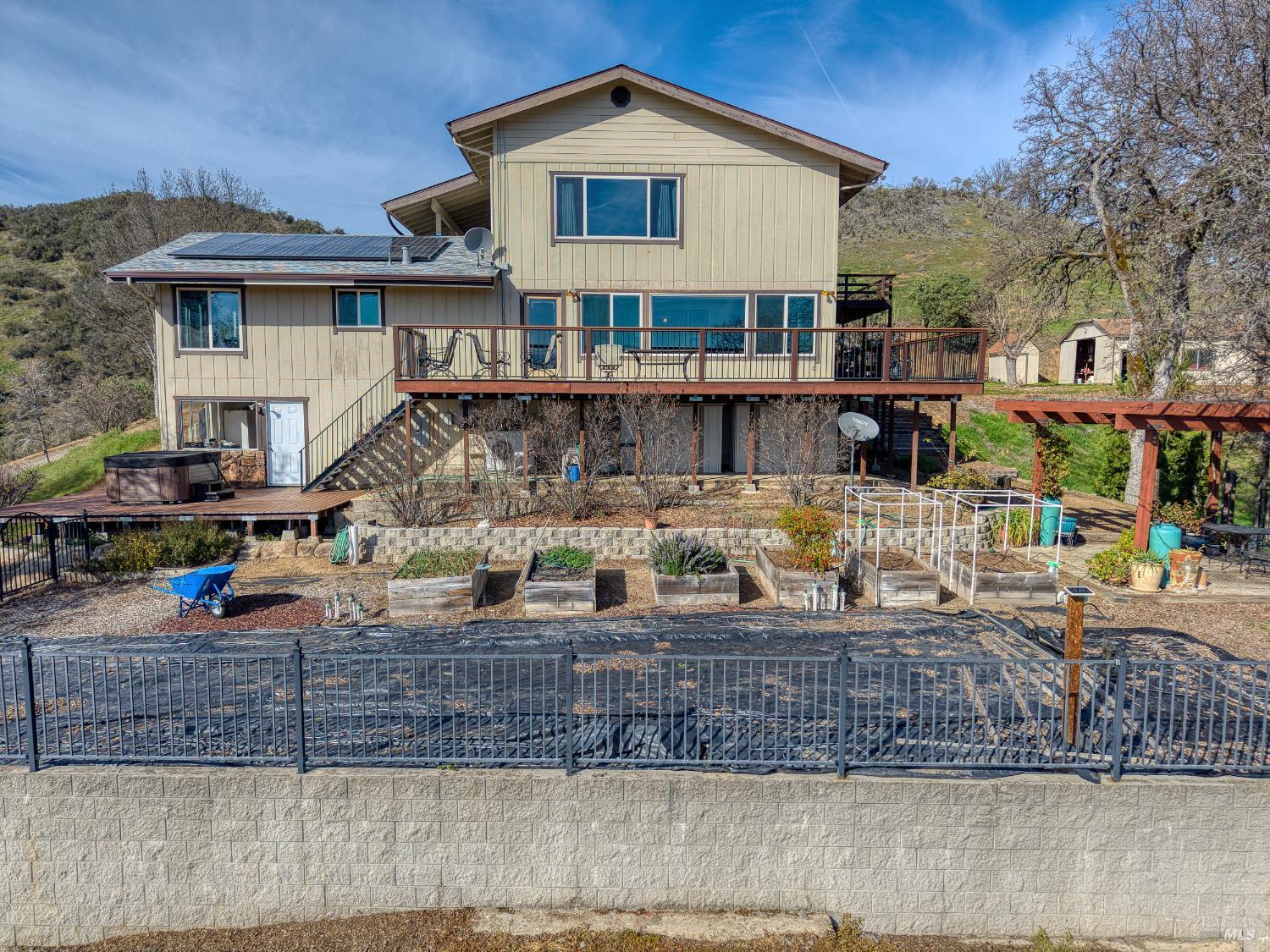 Lakeport, California, 95453, United States, 4 Bedrooms Bedrooms, ,3 BathroomsBathrooms,Residential,For Sale,2015104