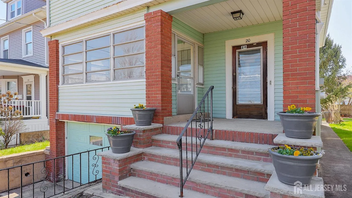Highland Park, New Jersey, 08904, United States, 6 Bedrooms Bedrooms, ,2 BathroomsBathrooms,Residential,For Sale,1888077