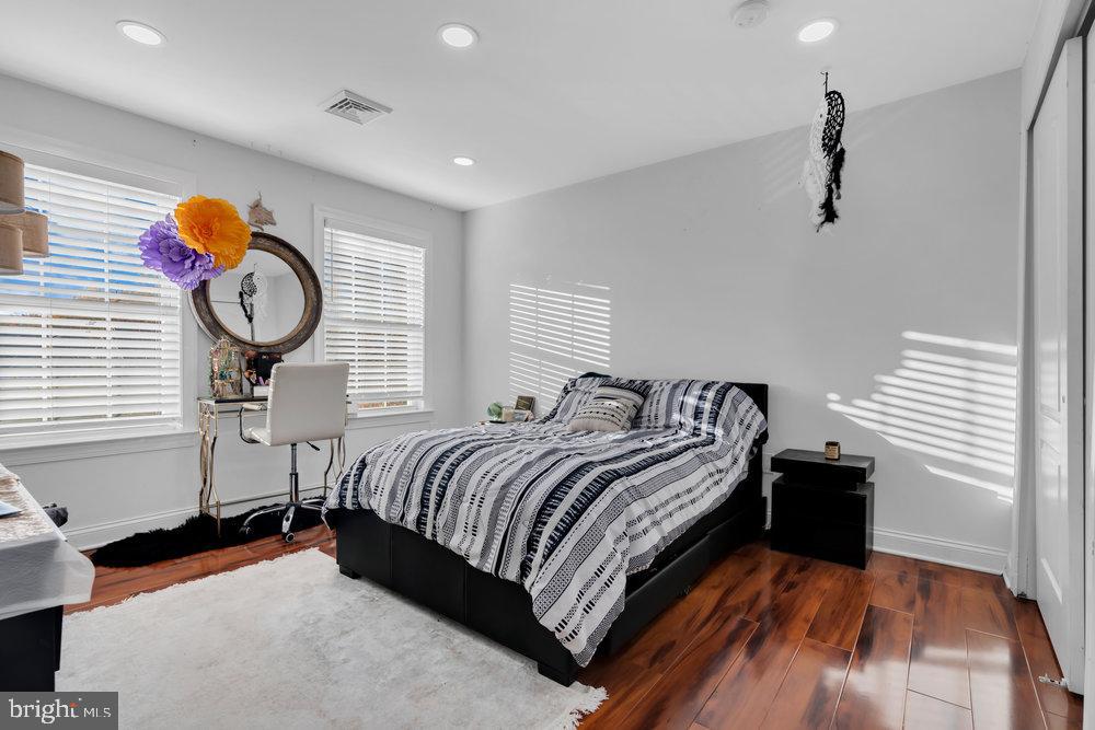 Bordentown, New Jersey, 08505, United States, 4 Bedrooms Bedrooms, ,3 BathroomsBathrooms,Residential,For Sale,1989199