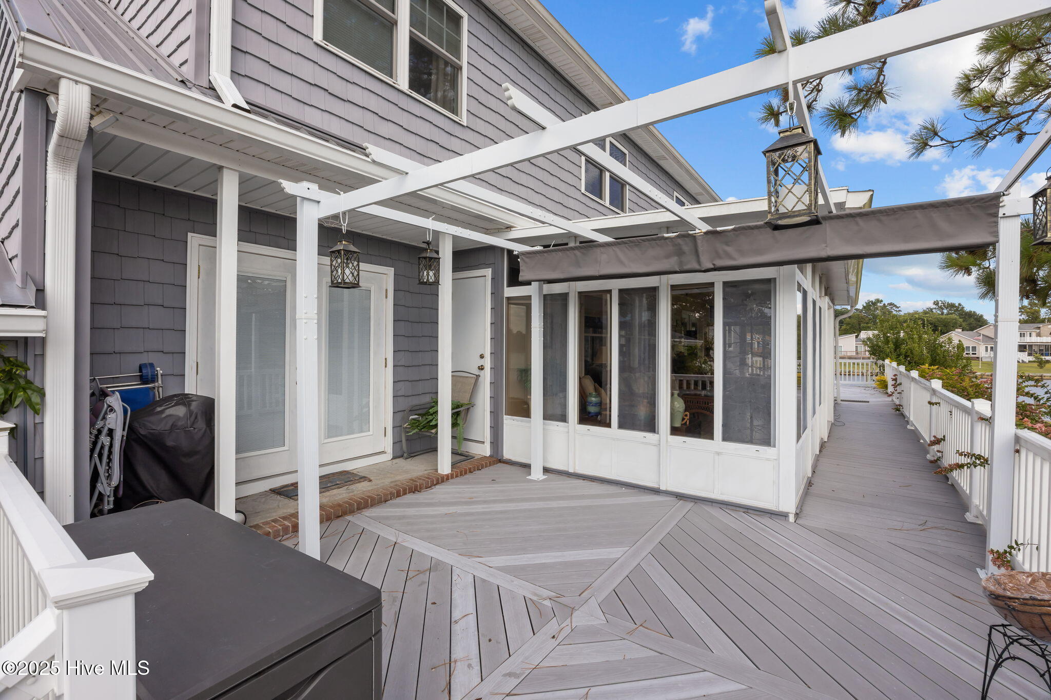 New Bern, North Carolina, 28560, United States, 4 Bedrooms Bedrooms, ,4 BathroomsBathrooms,Residential,For Sale,2009276