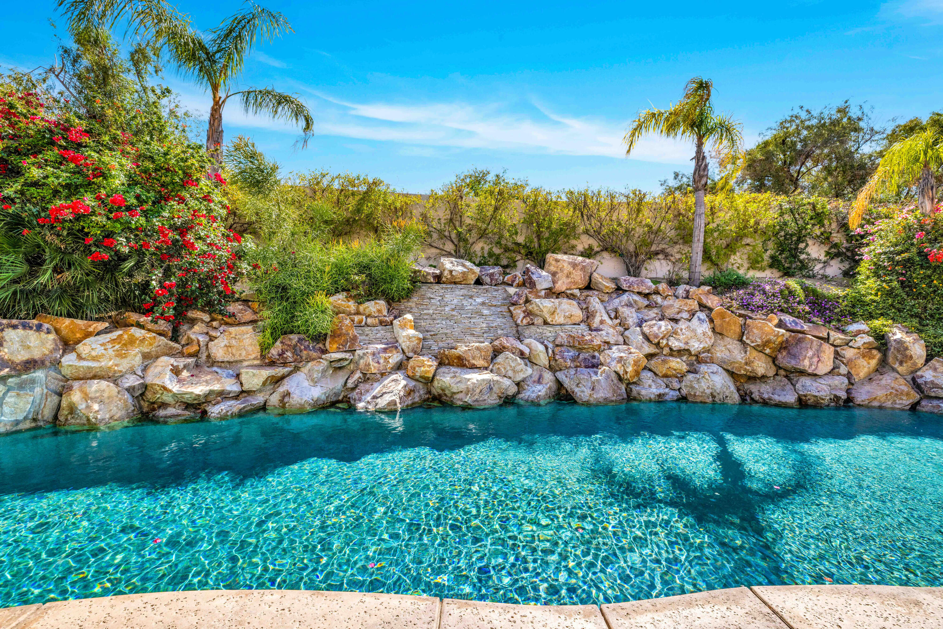 Palm Desert, California, 92260, United States, 3 Bedrooms Bedrooms, ,4 BathroomsBathrooms,Residential,For Sale,1986213