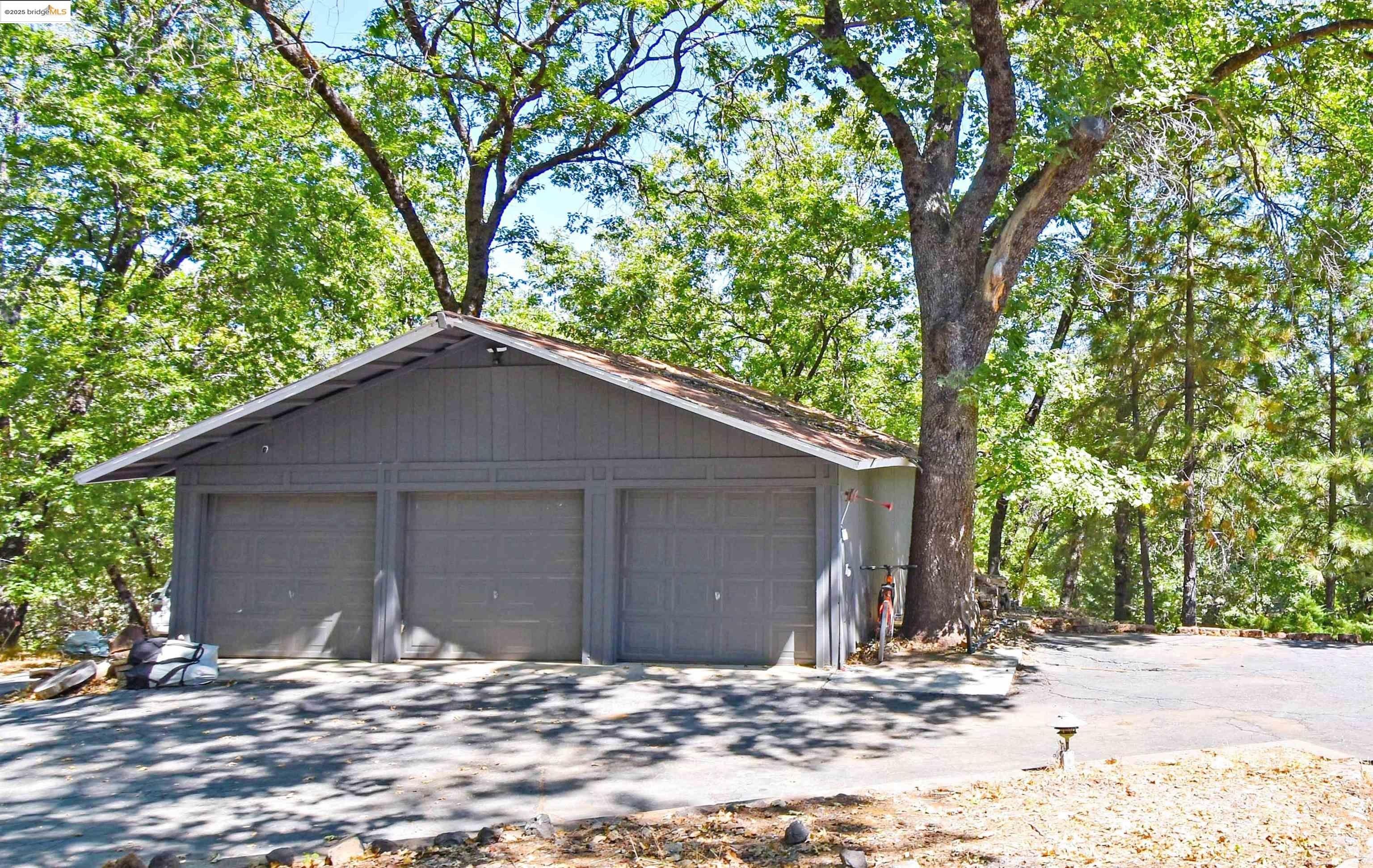 Sonora, California, 95370, United States, 3 Bedrooms Bedrooms, ,2 BathroomsBathrooms,Residential,For Sale,1925150