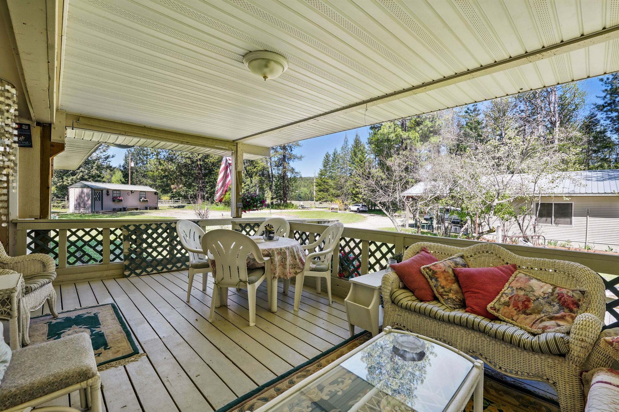 Sagle, Idaho, 83860, United States, 4 Bedrooms Bedrooms, ,2 BathroomsBathrooms,Residential,For Sale,1931932