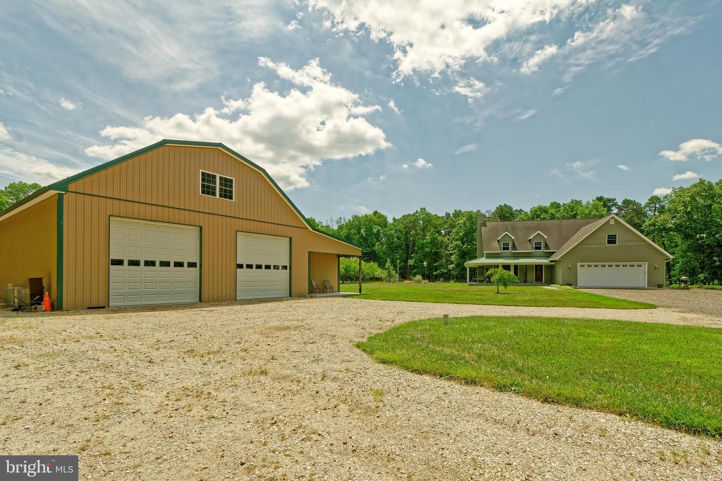 Vineland, New Jersey, 08361, United States, 3 Bedrooms Bedrooms, ,3 BathroomsBathrooms,Residential,For Sale,1827836