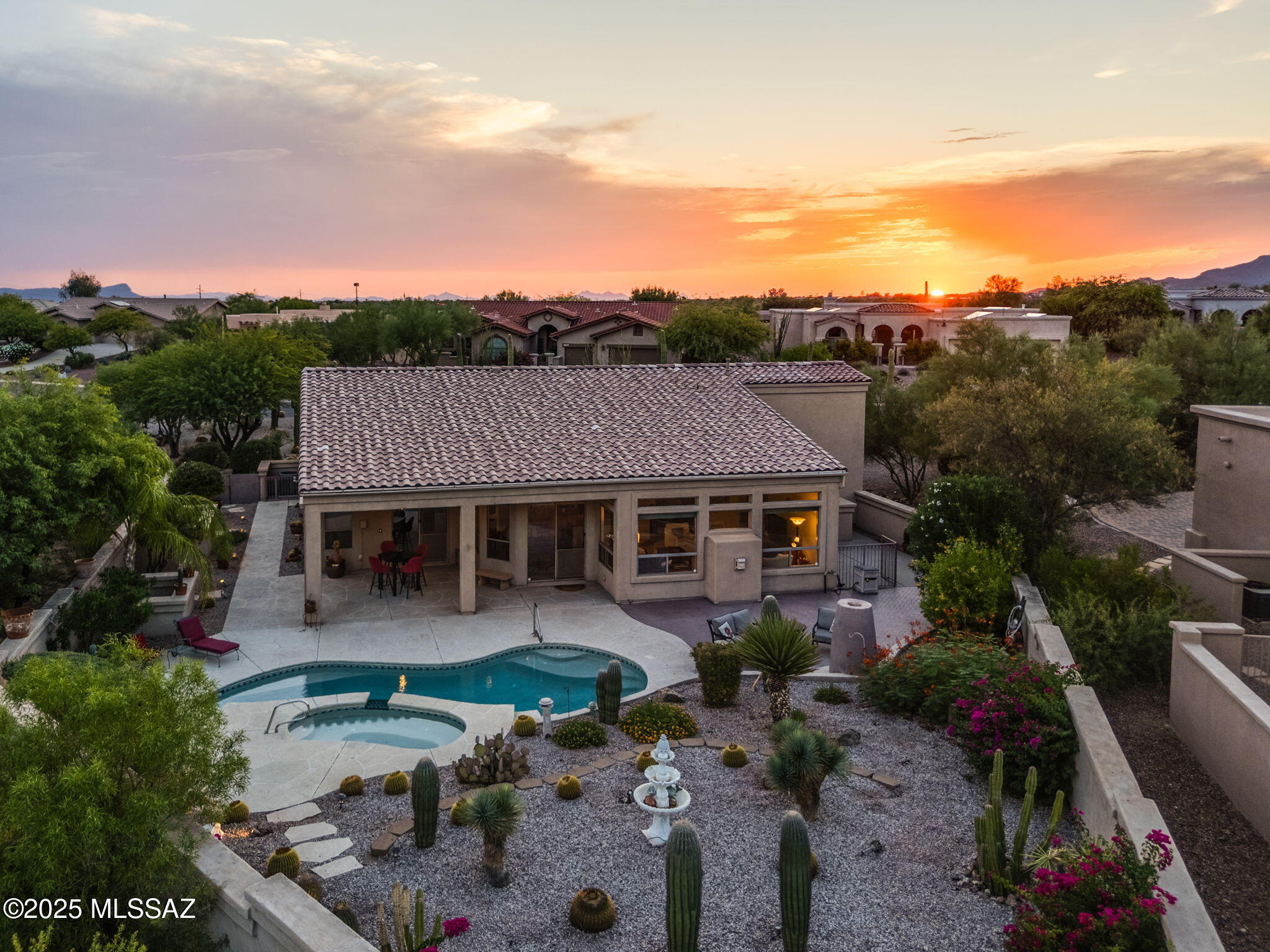 Oro Valley, Arizona, 85755, United States, 3 Bedrooms Bedrooms, ,2 BathroomsBathrooms,Residential,For Sale,1919656