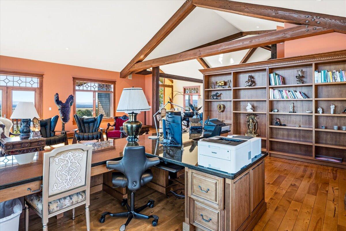 Powell Butte, Oregon, 97753, United States, 6 Bedrooms Bedrooms, ,5 BathroomsBathrooms,Residential,For Sale,2036948