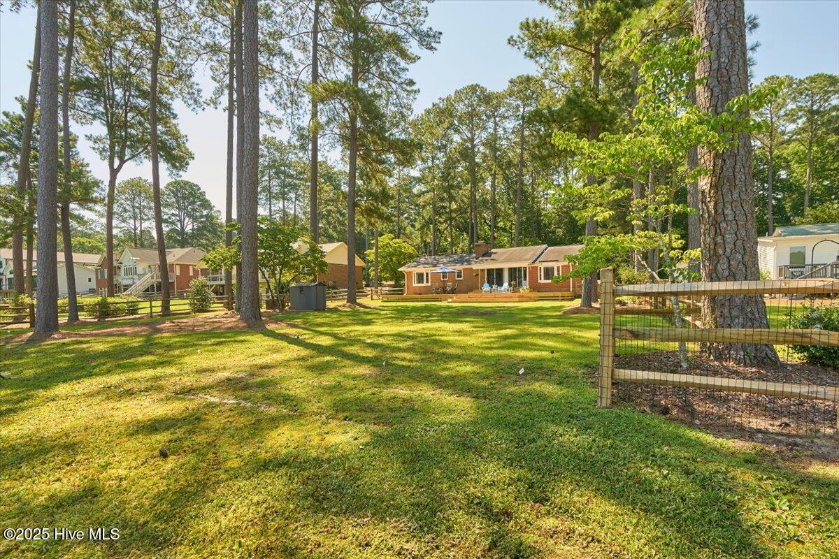 Whispering Pines, North Carolina, 28327, United States, 2 Bedrooms Bedrooms, ,2 BathroomsBathrooms,Residential,For Sale,1997179