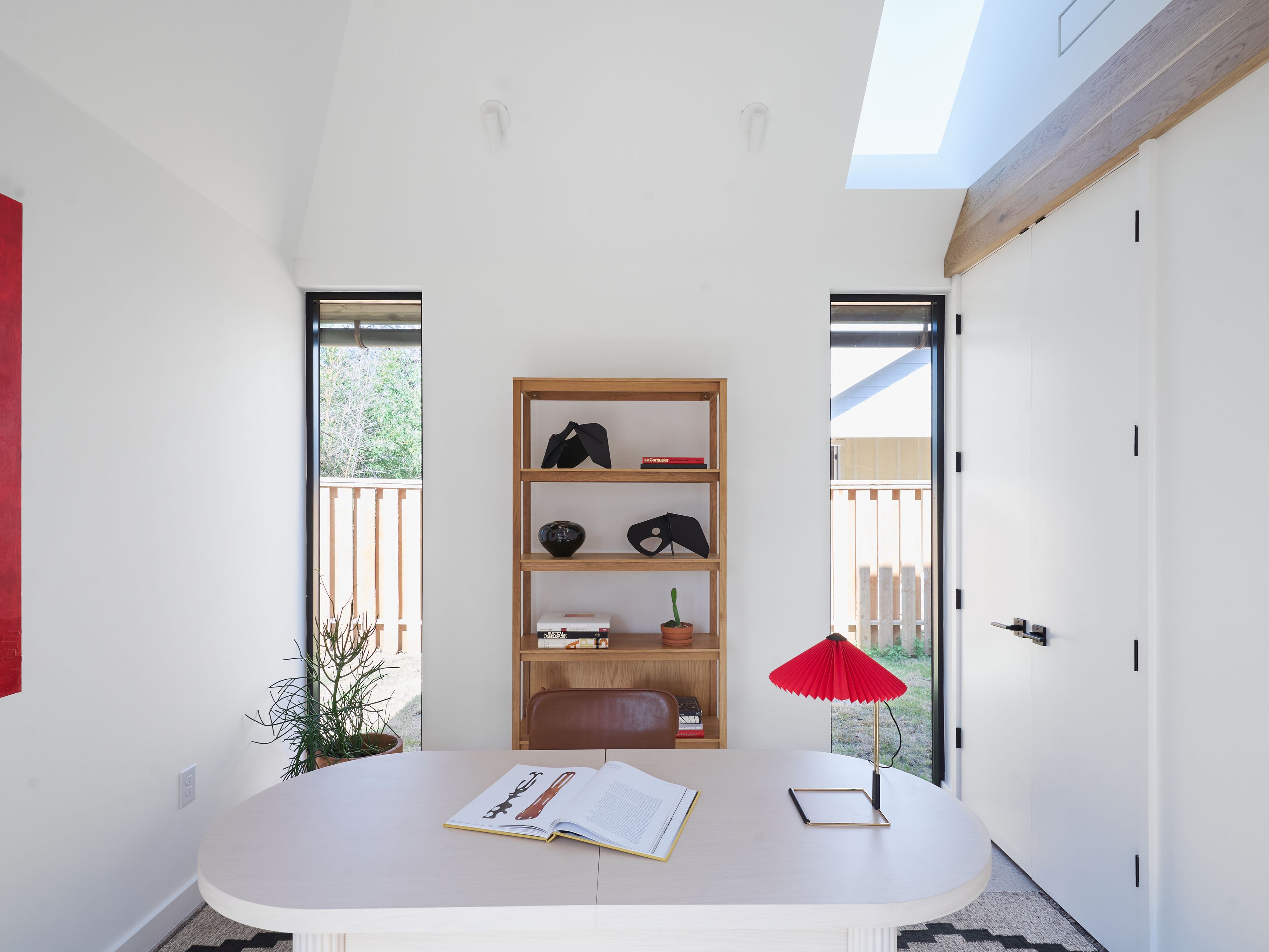  Japandi-Inspired One-of-a-Kind Residence - 物件實景