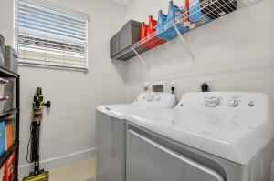 Delray Beach, Florida, 33446, United States, 4 Bedrooms Bedrooms, ,3 BathroomsBathrooms,Residential,For Sale,1984425