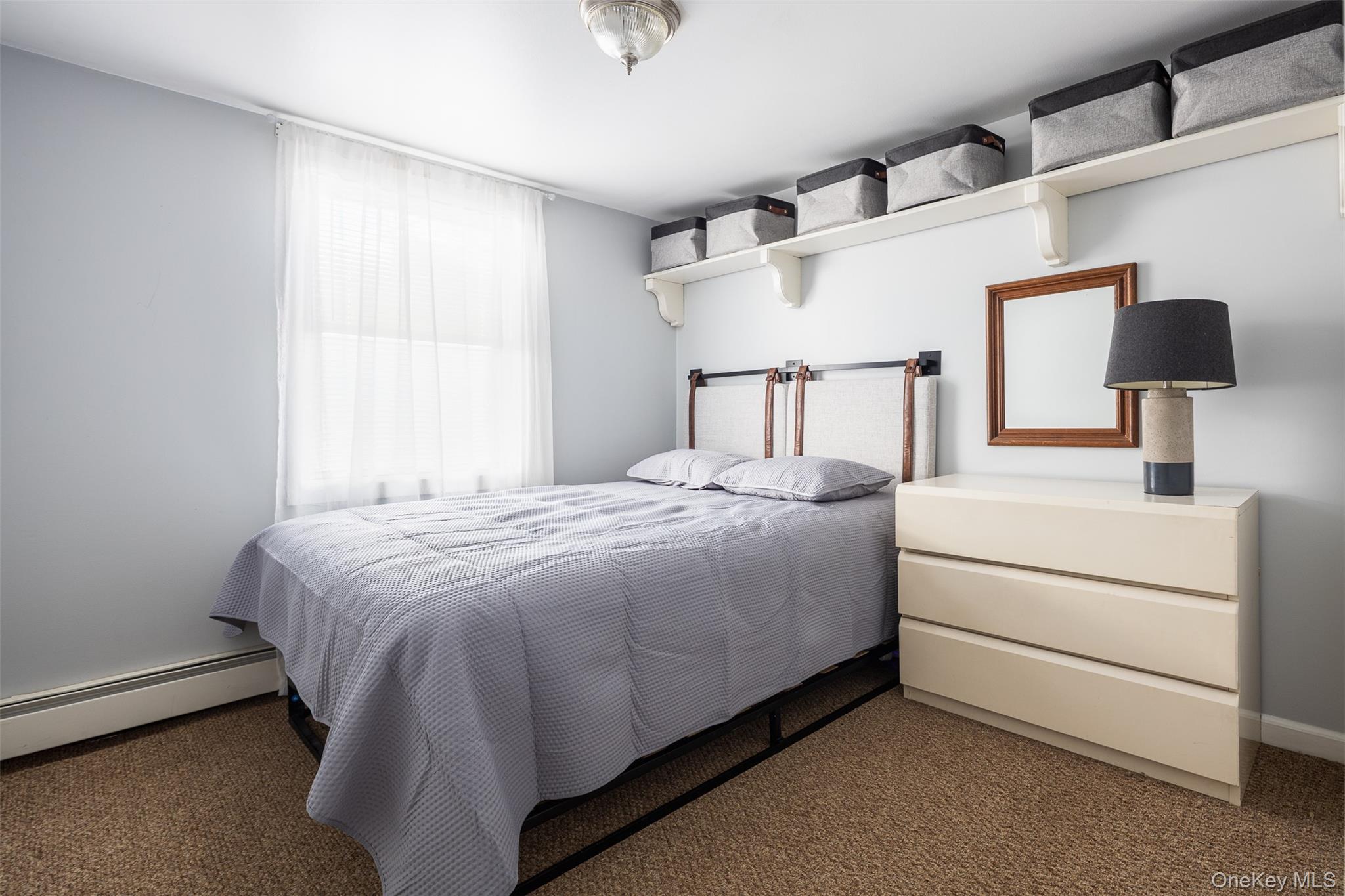 East Moriches, New York, 11940, United States, 6 Bedrooms Bedrooms, ,4 BathroomsBathrooms,Residential,For Sale,1994903