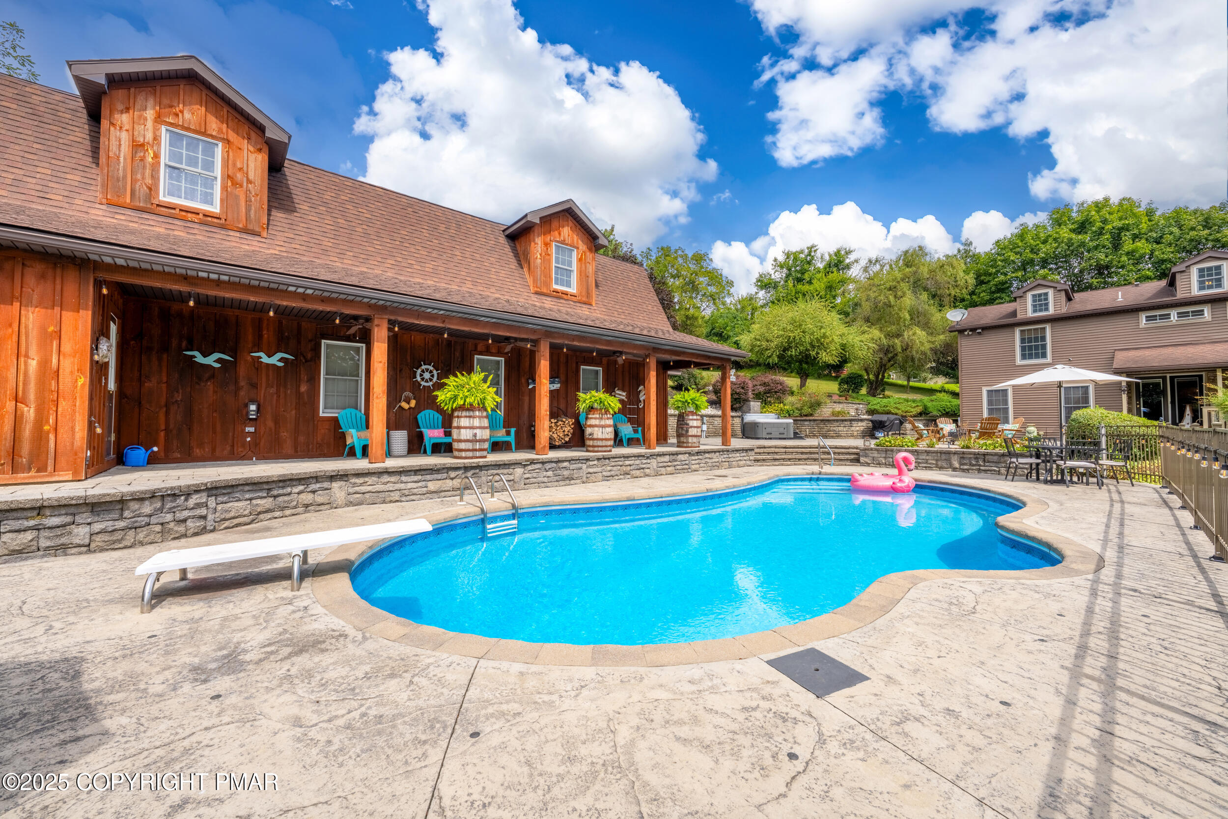 Bangor, Pennsylvania, 18013, United States, 3 Bedrooms Bedrooms, ,2 BathroomsBathrooms,Residential,For Sale,1934603