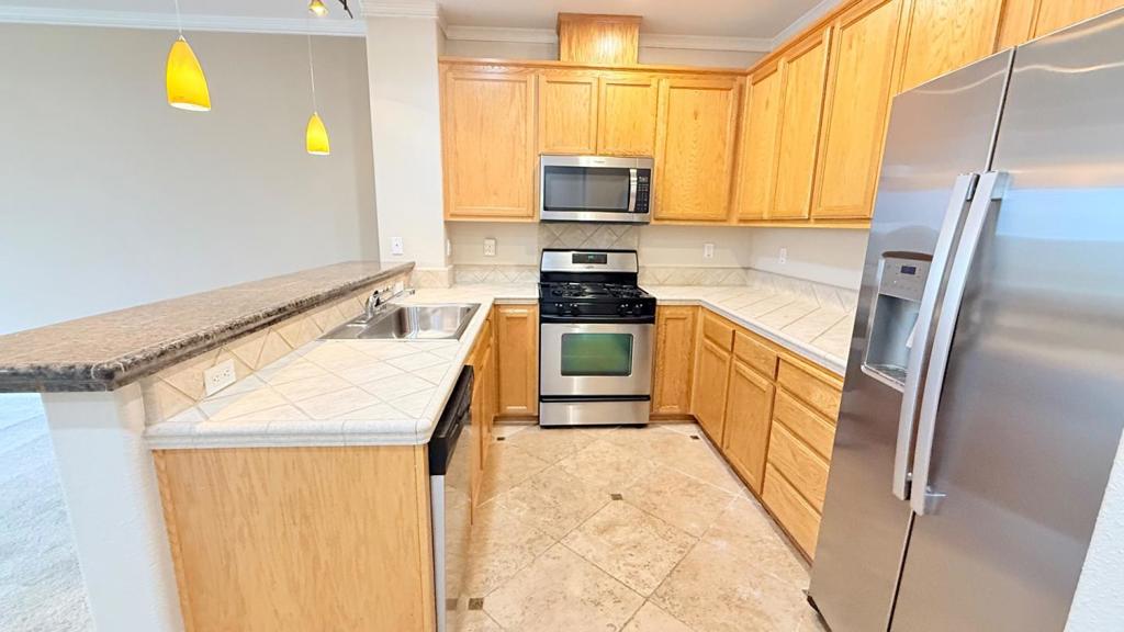 Watsonville, California, 95076, United States, 2 Bedrooms Bedrooms, ,2 BathroomsBathrooms,Residential,For Sale,1978979