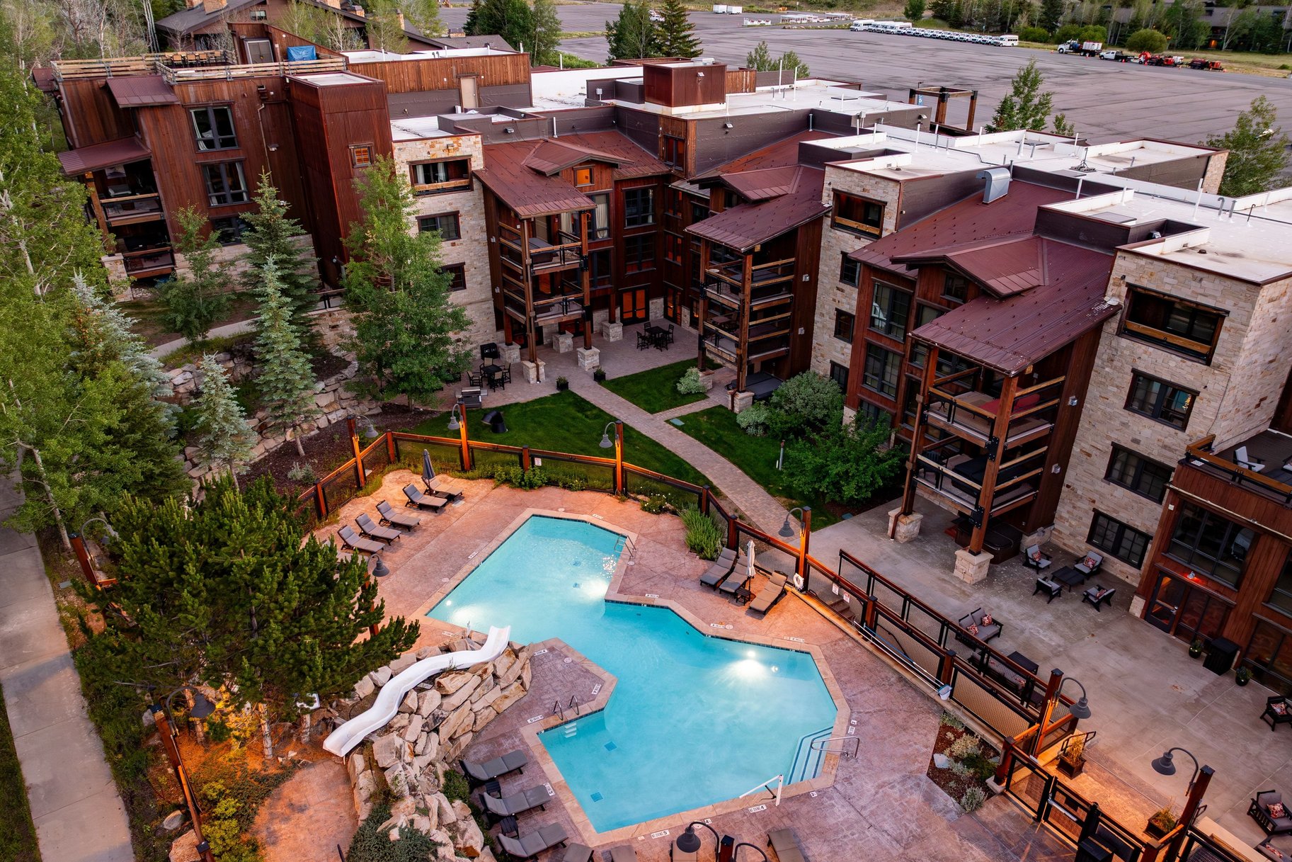  High-touch, 3Bd/4Ba Condotel In Deer Valley Resort