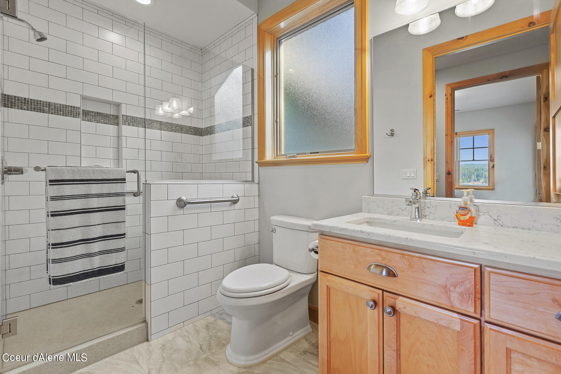 Harrison, Idaho, 83833, United States, 3 Bedrooms Bedrooms, ,4 BathroomsBathrooms,Residential,For Sale,1766033