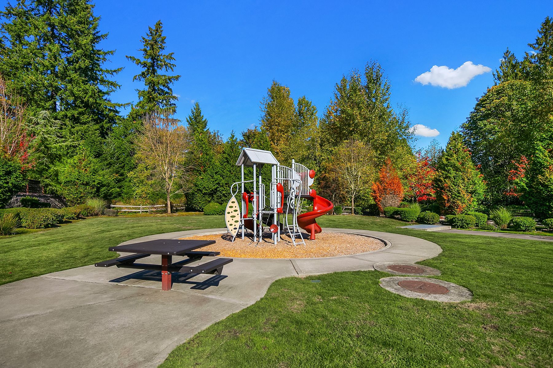  11929 179th Place NE, Redmond, WA 98052 - 物件實景