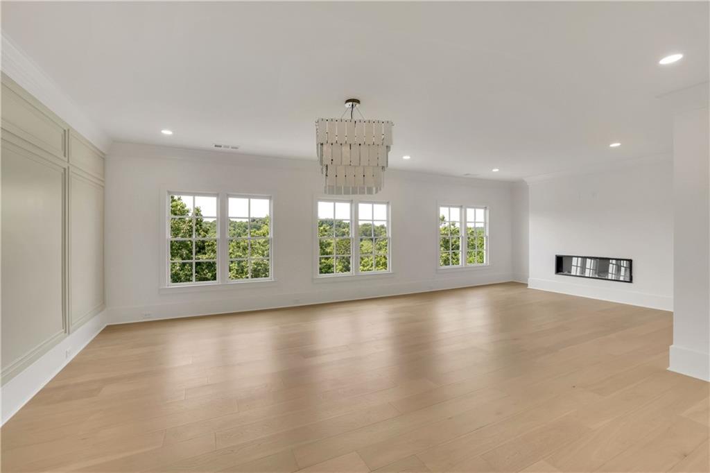 Suwanee, Georgia, 30024, United States, 6 Bedrooms Bedrooms, ,7 BathroomsBathrooms,Residential,For Sale,1795311
