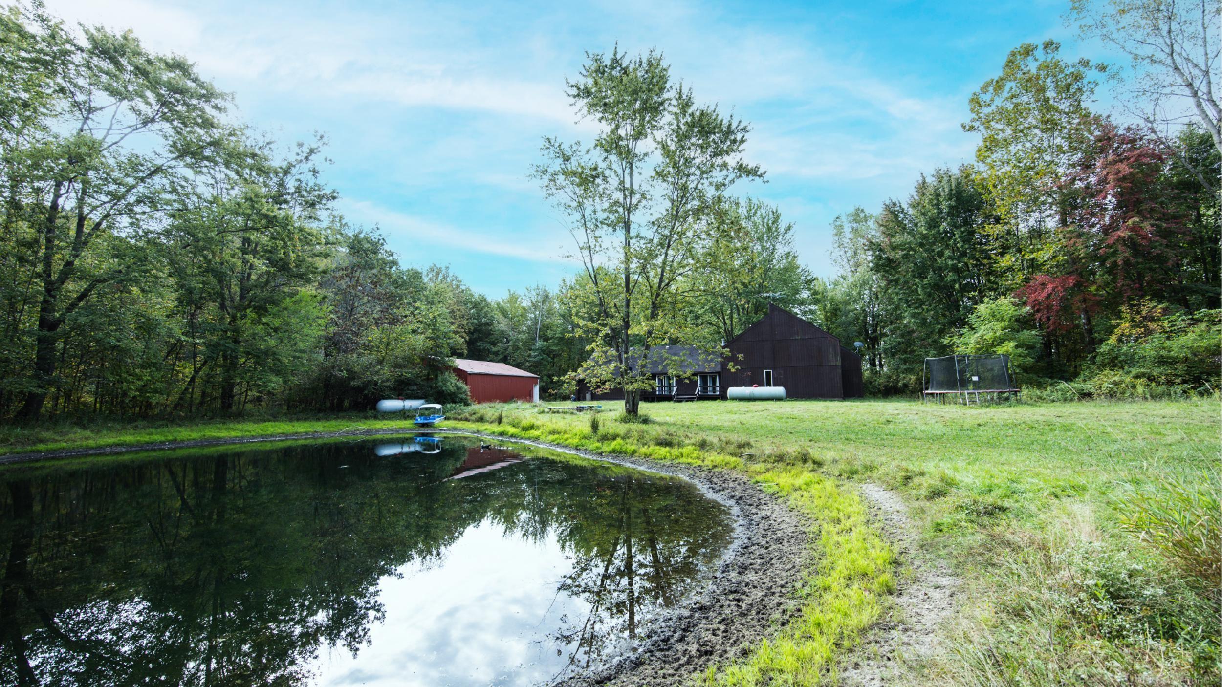 Columbus, Michigan, 48063, United States, 3 Bedrooms Bedrooms, ,3 BathroomsBathrooms,Residential,For Sale,1974296