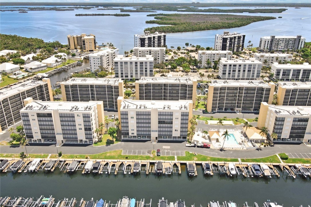 Fort Myers Beach, Florida, 33931, United States, 3 Bedrooms Bedrooms, ,2 BathroomsBathrooms,Residential,For Sale,1981638