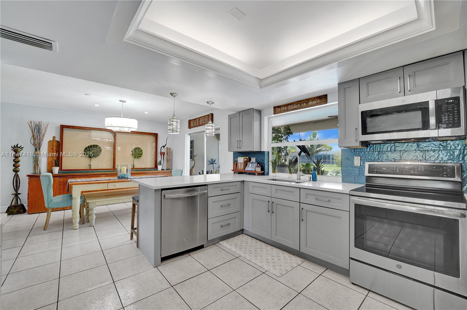 Plantation, Florida, 33313, United States, 4 Bedrooms Bedrooms, ,2 BathroomsBathrooms,Residential,For Sale,1903667
