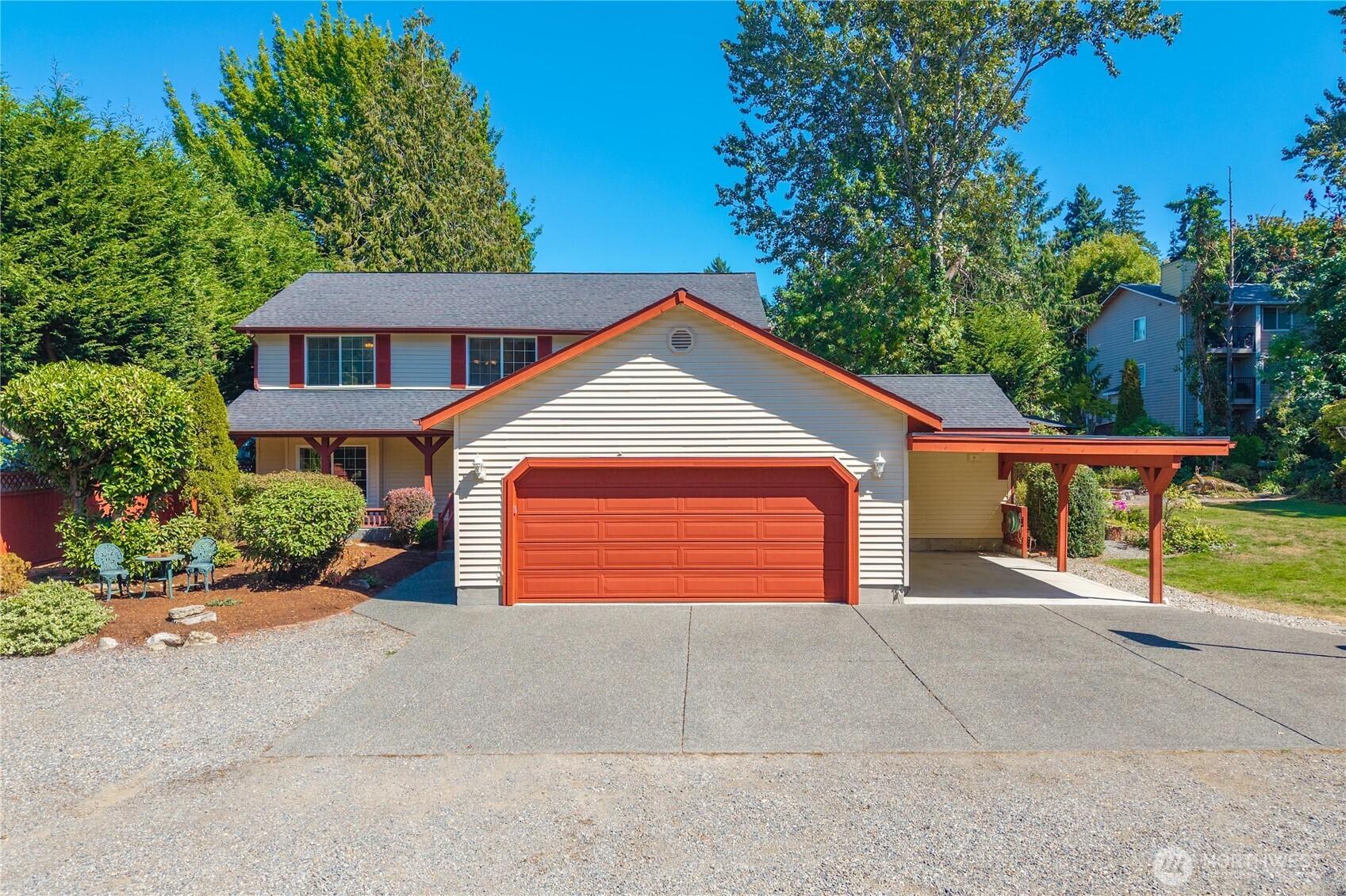 DES MOINES, Washington, 98198, United States, 5 Bedrooms Bedrooms, ,4 BathroomsBathrooms,Residential,For Sale,1927220