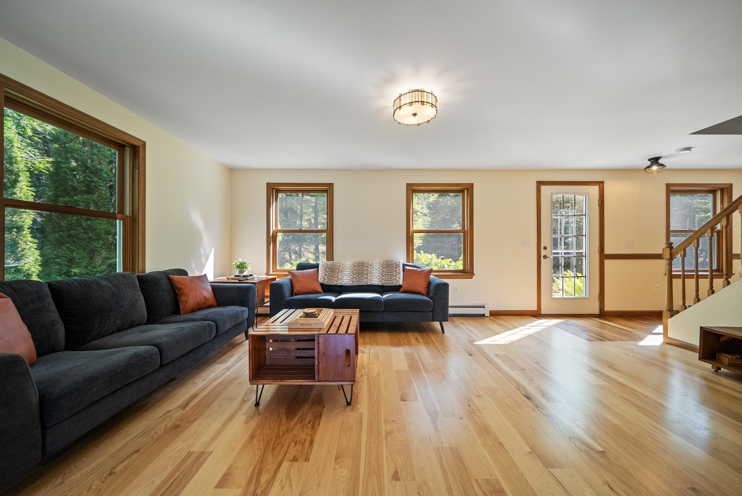 Lyndeborough, New Hampshire, 03082, United States, 3 Bedrooms Bedrooms, ,2 BathroomsBathrooms,Residential,For Sale,1917291