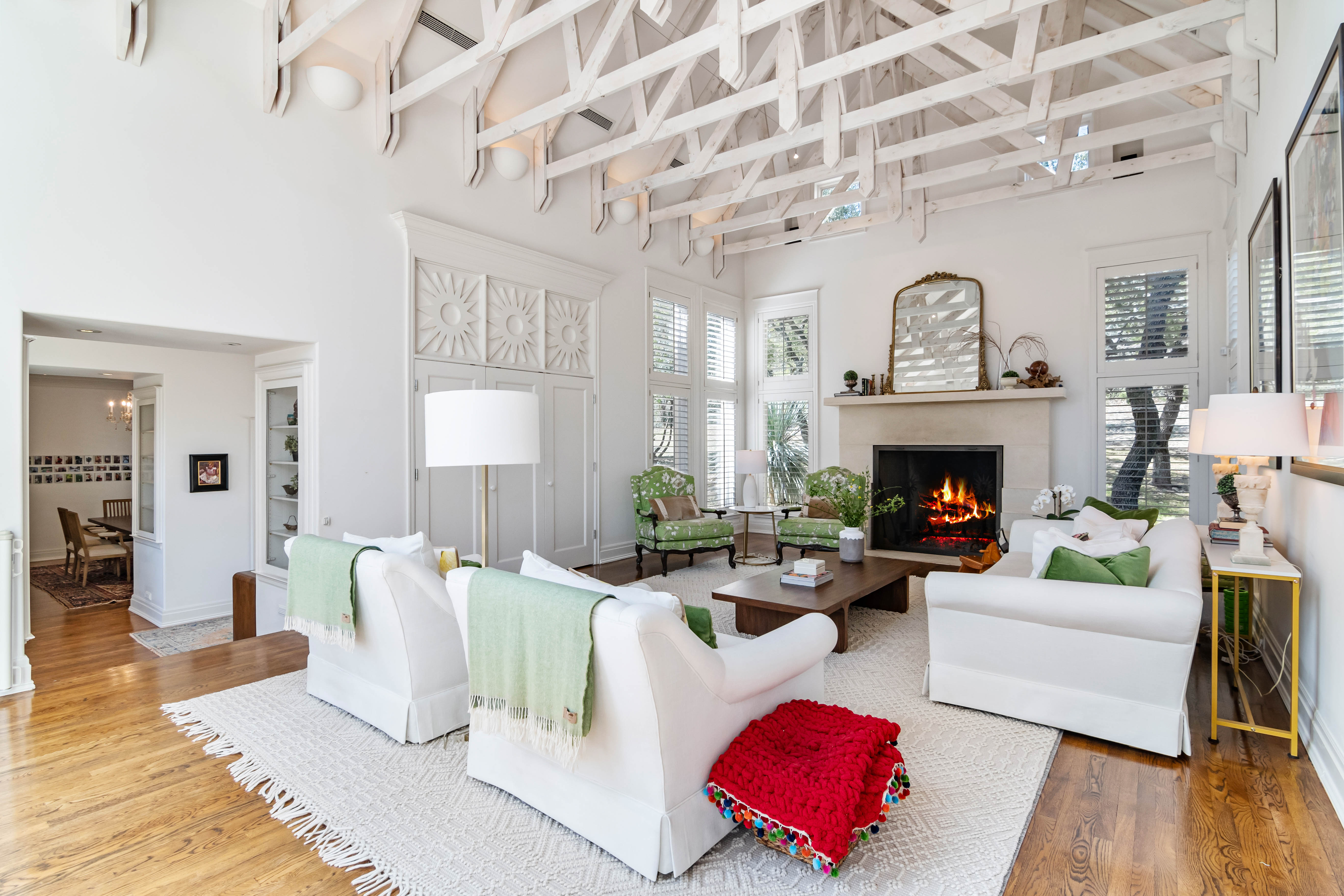  Hill Country Estate with Privacy and Presence - 物件實景