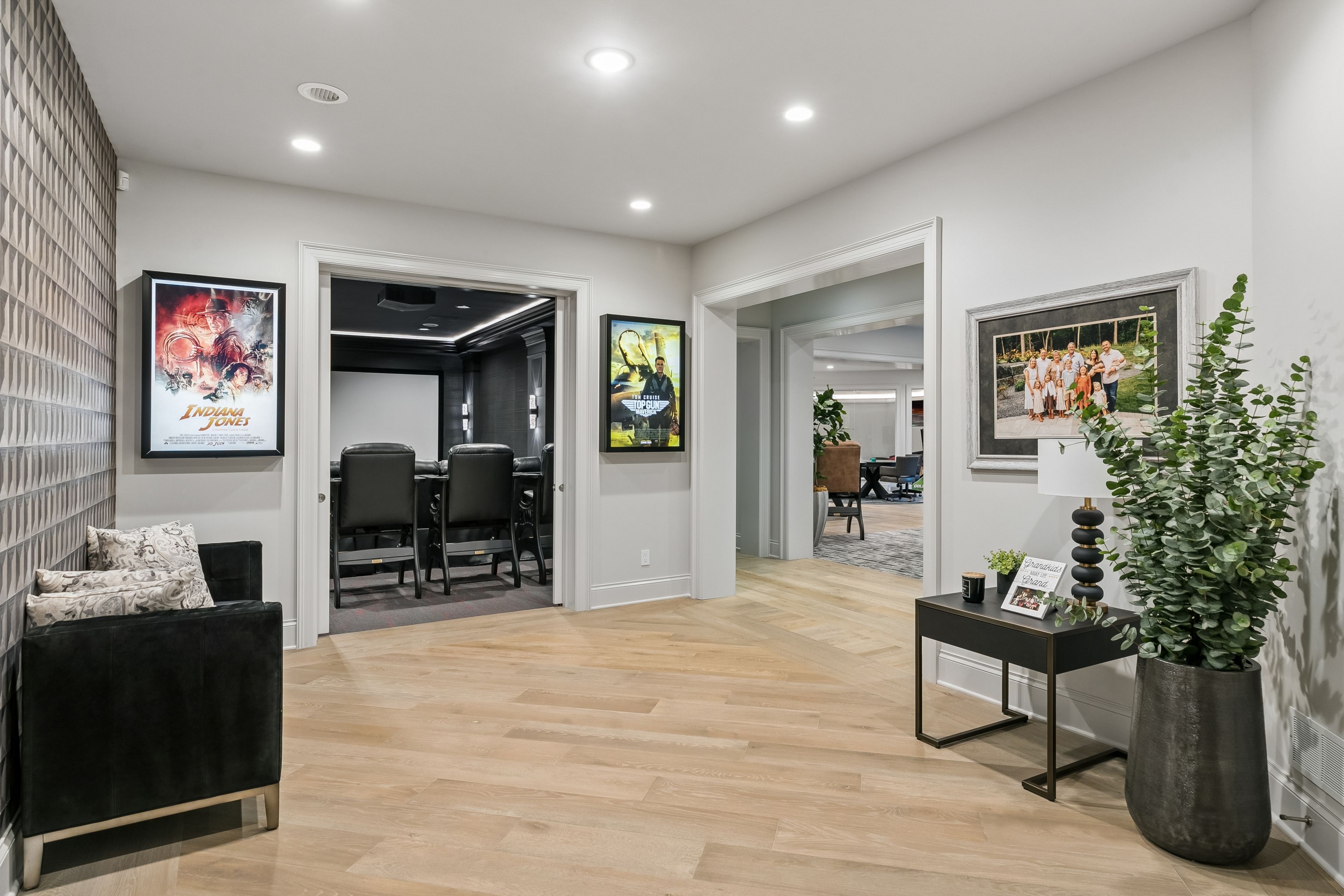  Timeless Elegance on a Private North Oaks Setting - 物件實景