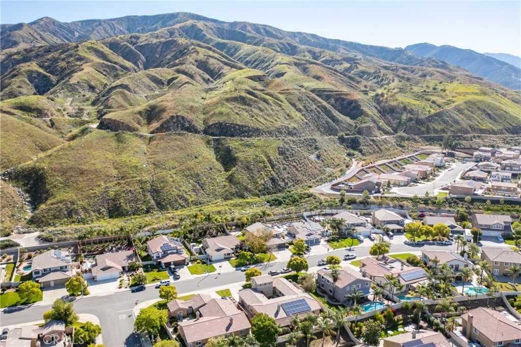 Highland, California, 92346, United States, 5 Bedrooms Bedrooms, ,4 BathroomsBathrooms,Residential,For Sale,1977847