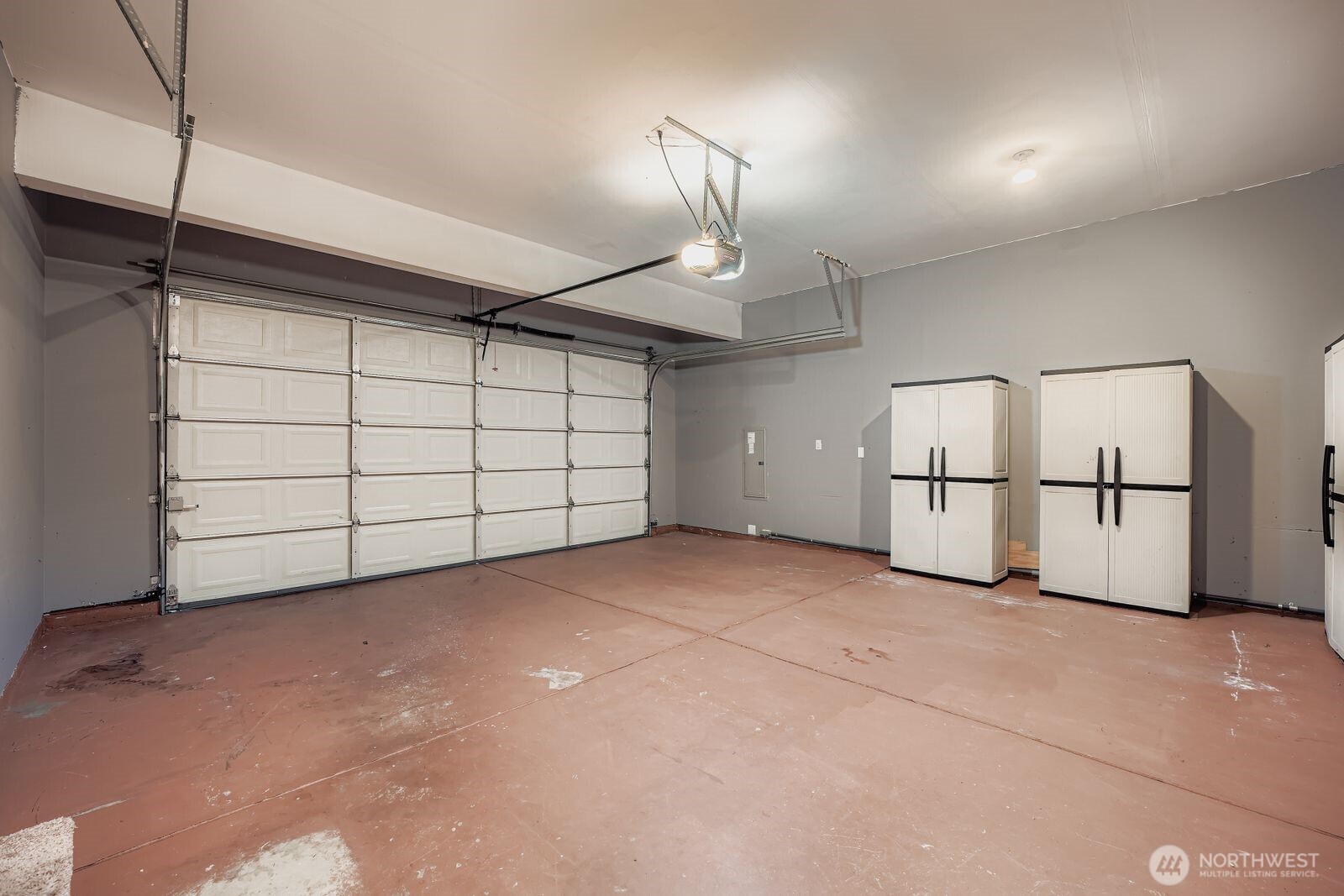 Puyallup, Washington, 98375, United States, 5 Bedrooms Bedrooms, ,3 BathroomsBathrooms,Residential,For Sale,1983977