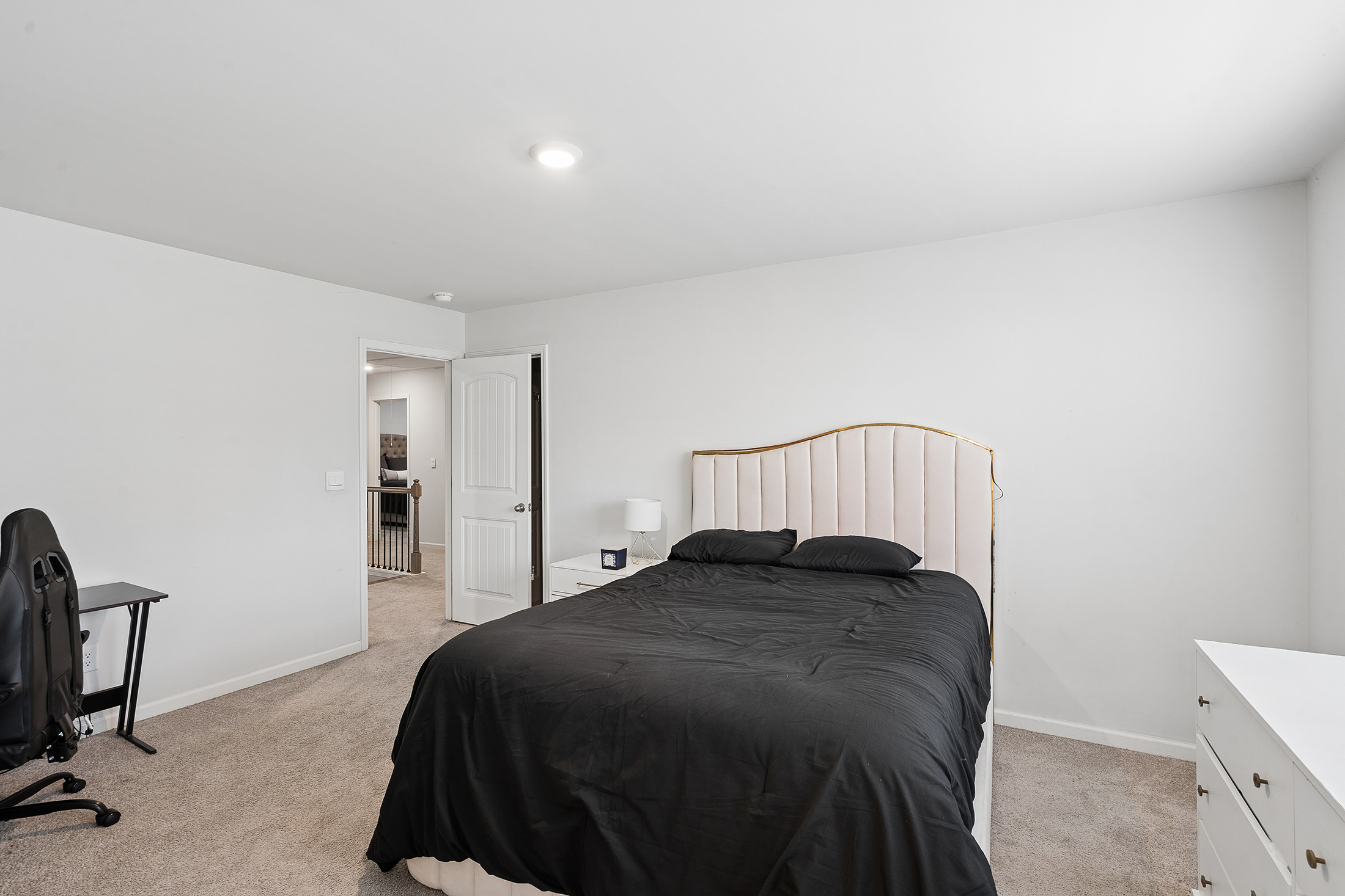  Beautifully Maintained Newer Construction Home on Private Cul-de-sac Lot - 物件實景