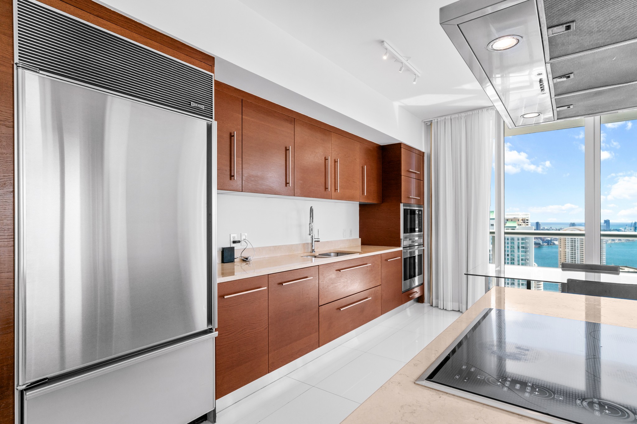  485 Brickell Ave, Miami, FL, 33131 - 物件實景