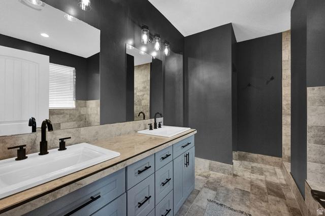 Herriman, Utah, 84096, United States, 5 Bedrooms Bedrooms, ,3 BathroomsBathrooms,Residential,For Sale,2010355