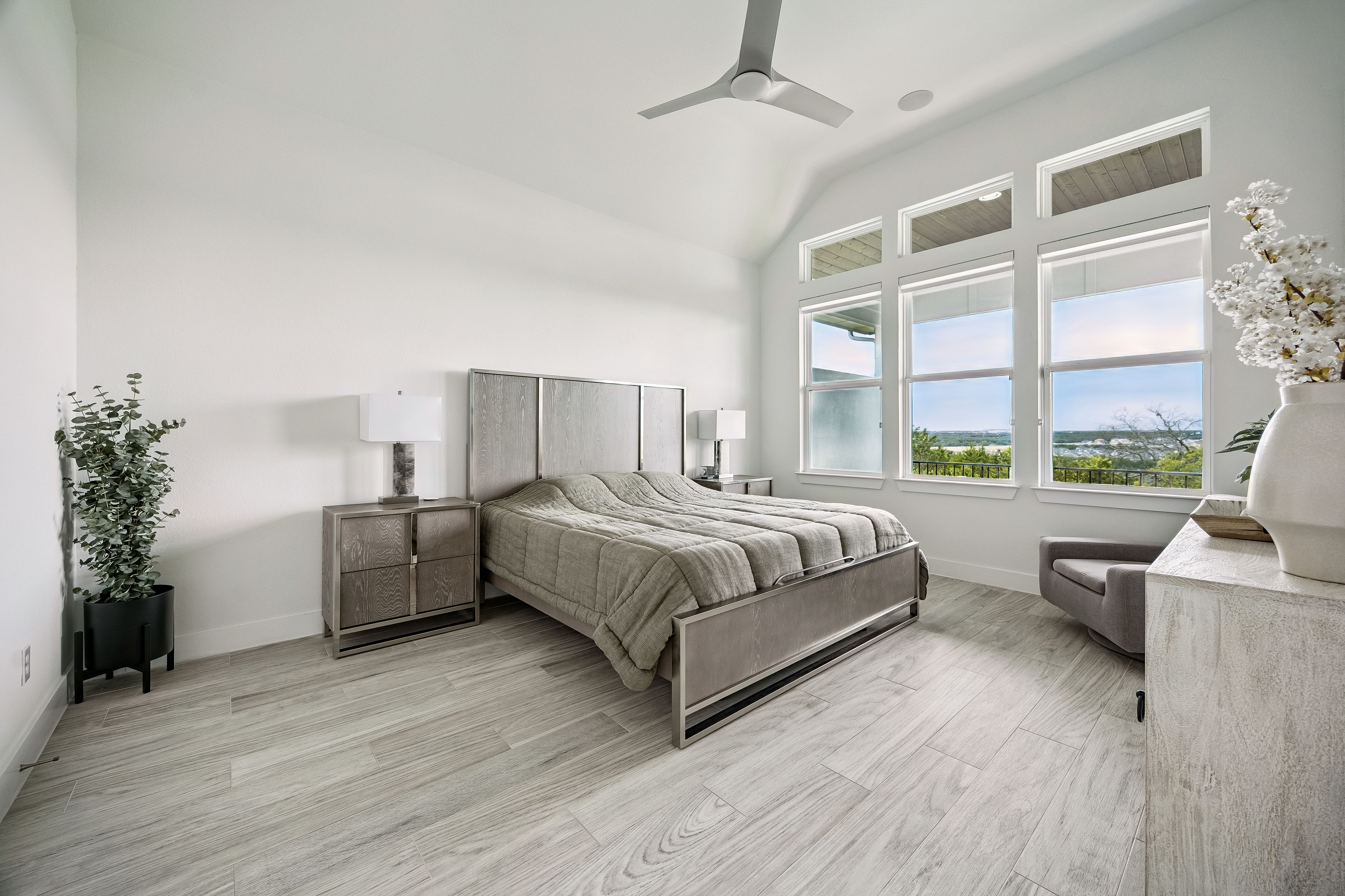  Hill Country Views Meet Modern Luxury in Gated Santa Rita Ranch - 物件實景