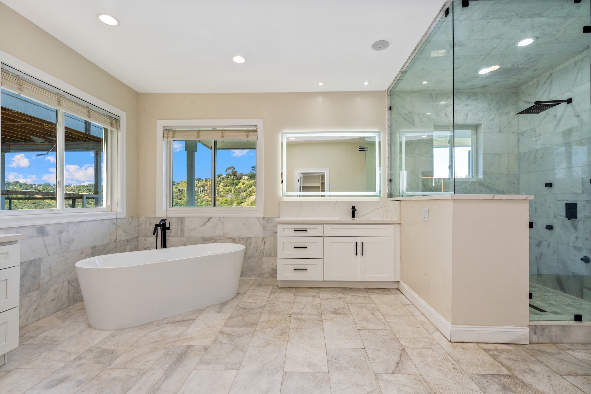  8041 Bulwer Dr - 物件實景