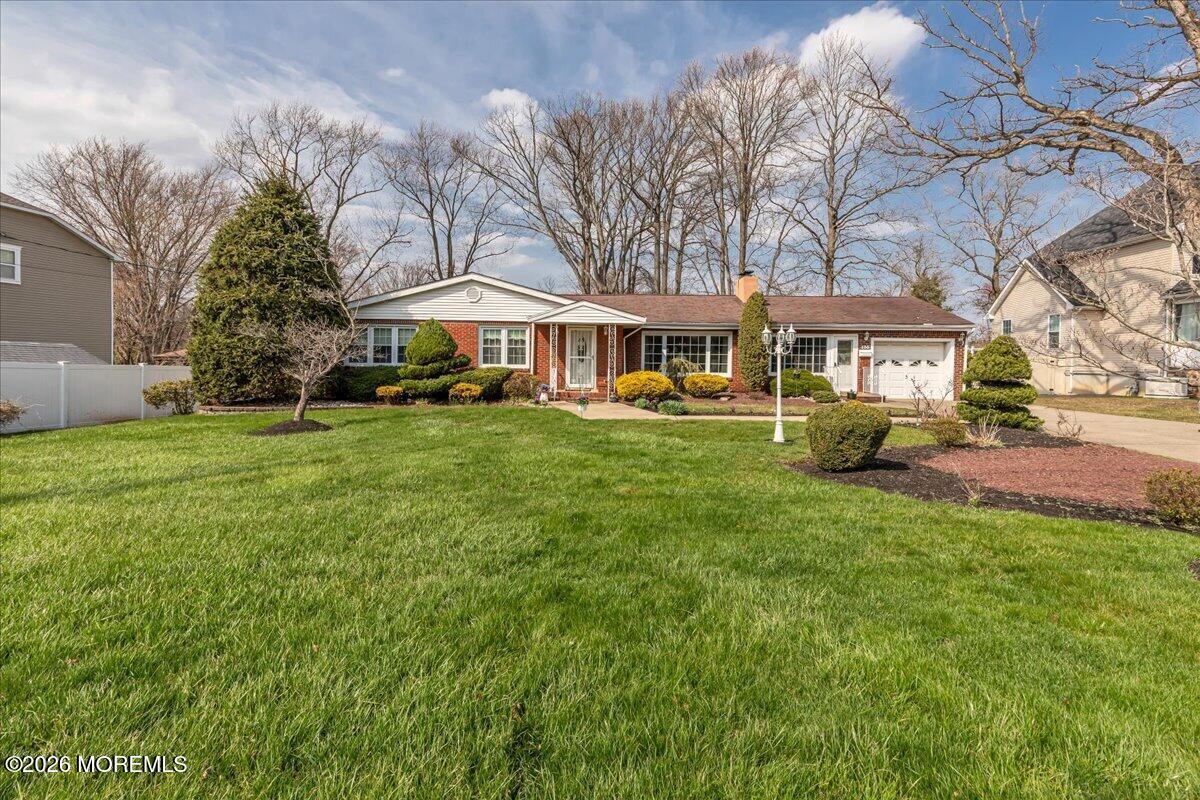 Aberdeen, New Jersey, 07747, United States, 3 Bedrooms Bedrooms, ,2 BathroomsBathrooms,Residential,For Sale,2038481