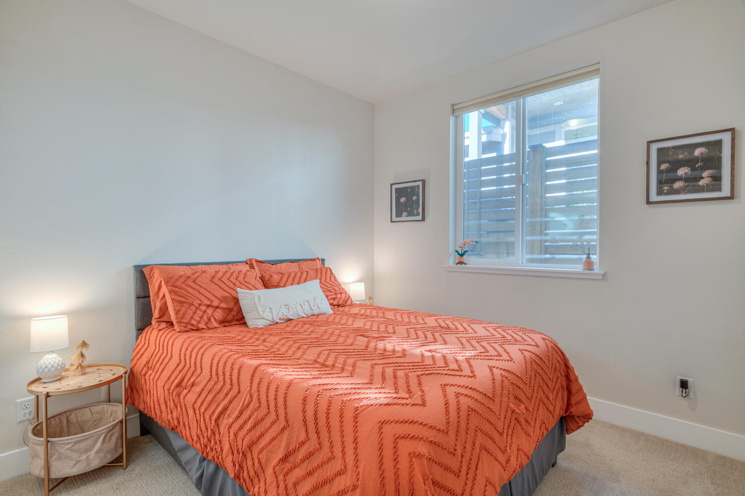 Bend, Oregon, 97703, United States, 3 Bedrooms Bedrooms, ,2 BathroomsBathrooms,Residential,For Sale,2005766