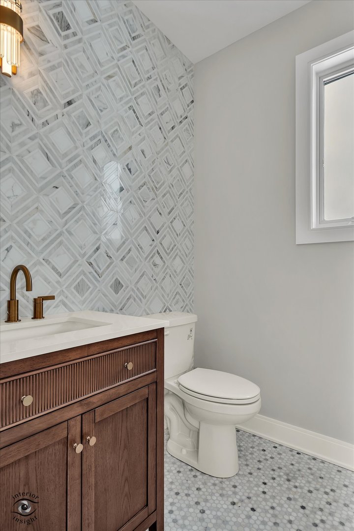 Frankfort, Illinois, 60423, United States, 4 Bedrooms Bedrooms, ,4 BathroomsBathrooms,Residential,For Sale,2001554