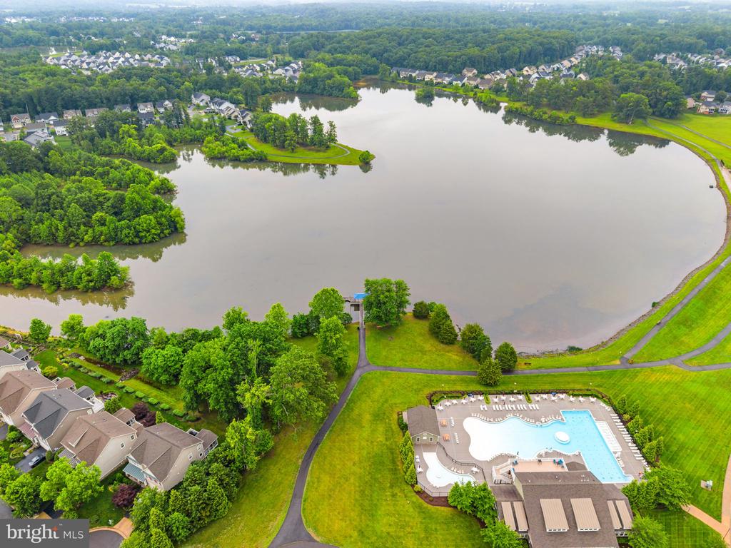 Warrenton, Virginia, 20187, United States, 4 Bedrooms Bedrooms, ,4 BathroomsBathrooms,Residential,For Sale,2048905