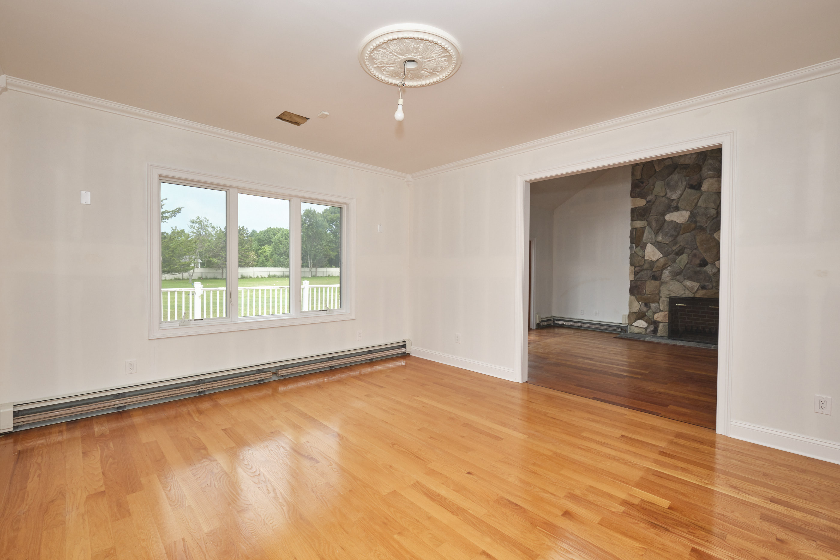 East Marion, New York, 11939, United States, 3 Bedrooms Bedrooms, ,3 BathroomsBathrooms,Residential,For Sale,1895057