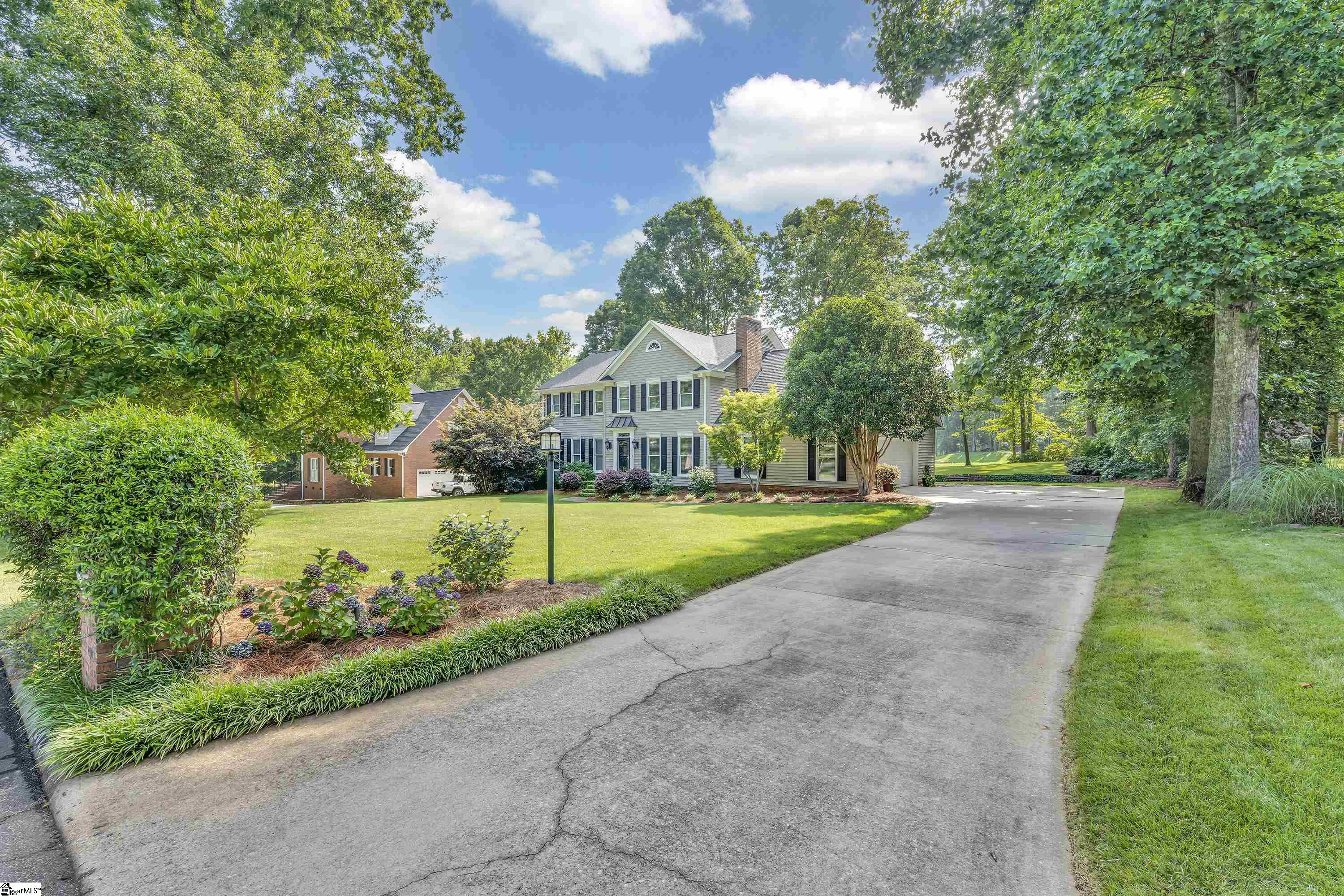 Taylors, South Carolina, 29687, United States, 4 Bedrooms Bedrooms, ,3 BathroomsBathrooms,Residential,For Sale,1874082