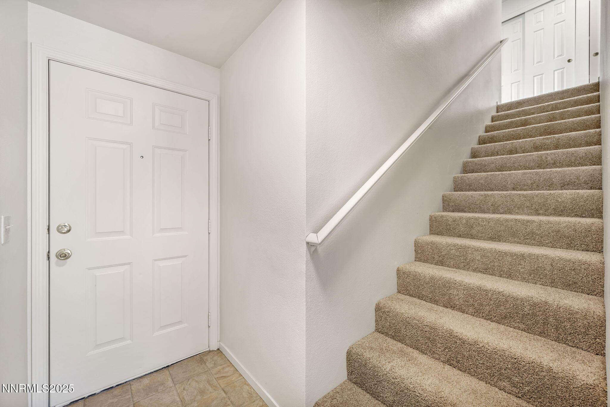 Carson City, Nevada, 89701, United States, ,Residential,For Sale,1826938