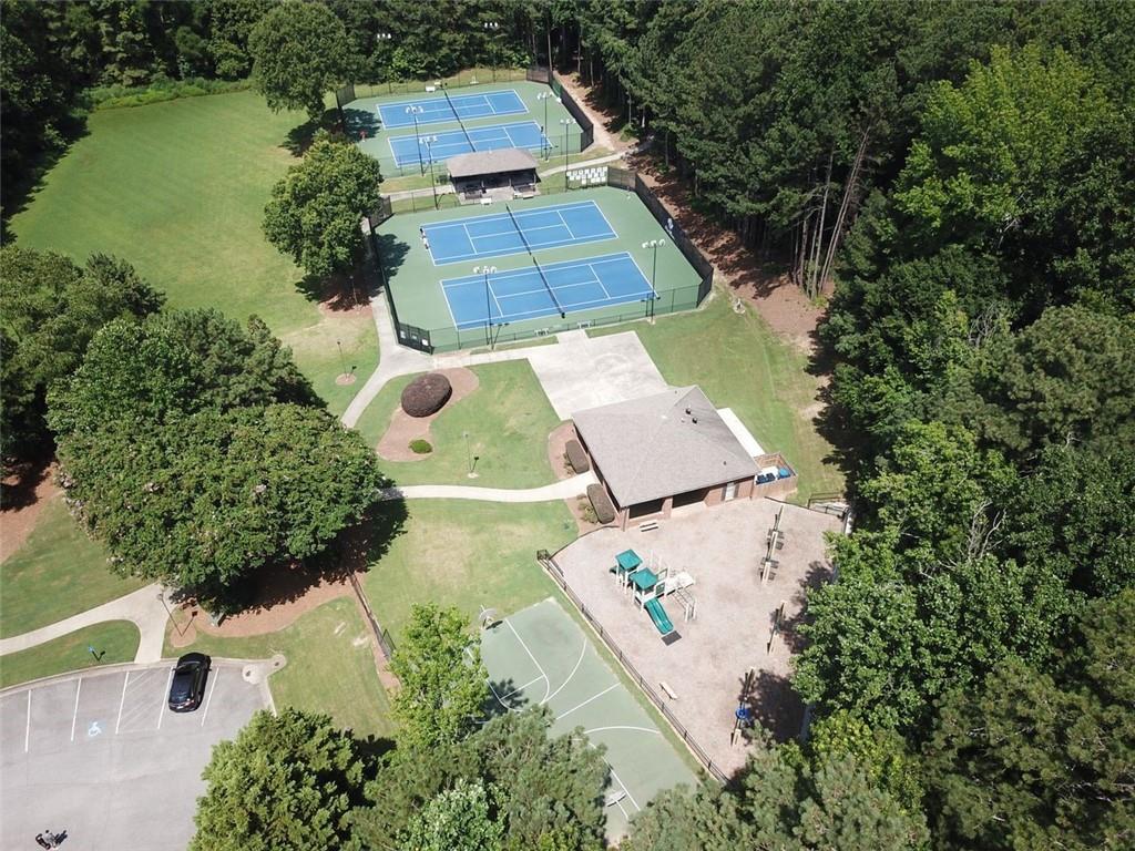 Alpharetta, Georgia, 30022, United States, 5 Bedrooms Bedrooms, ,5 BathroomsBathrooms,Residential,For Sale,2002154